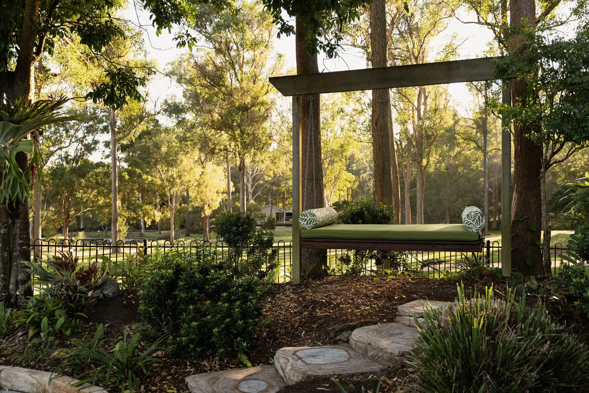 101 Geldart Road, Chandler Sold by Queensland Sotheby's International Realty - image 1