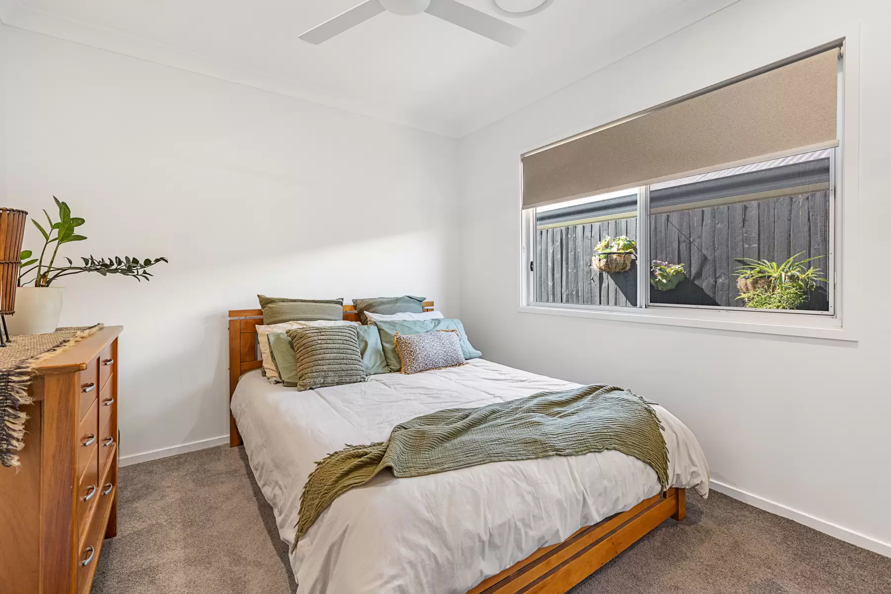 12 Dell Street, Cleveland Sold by Queensland Sotheby's International Realty - image 1