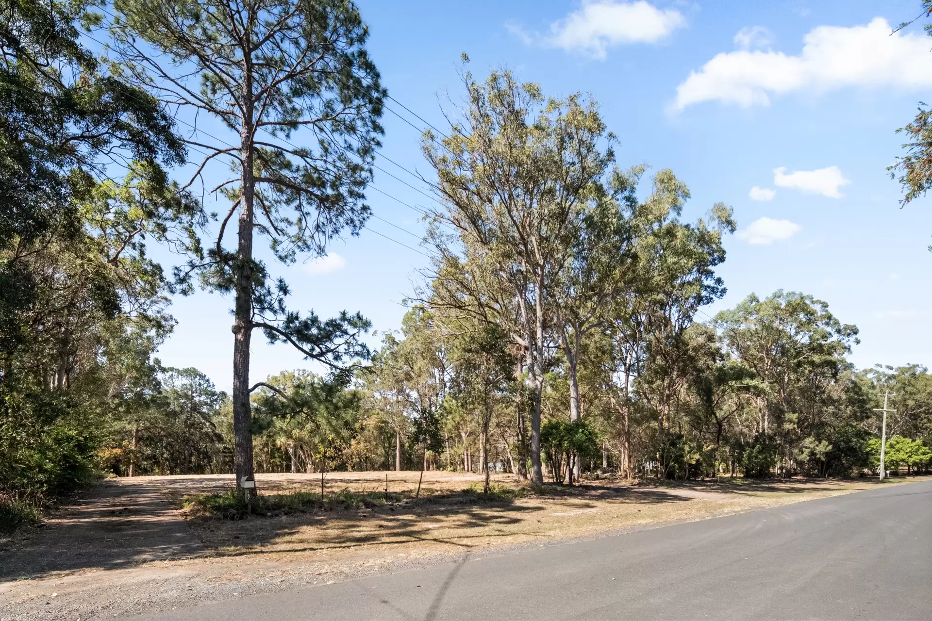 167 Geldart Road, Chandler Sold by Queensland Sotheby's International Realty - image 1