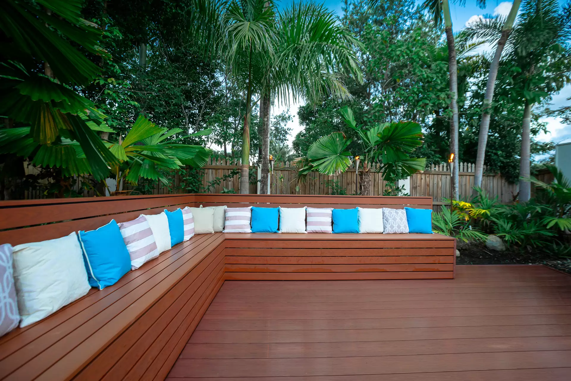 2 Lorikeet Close, Port Douglas Sold by Queensland Sotheby's International Realty - image 1