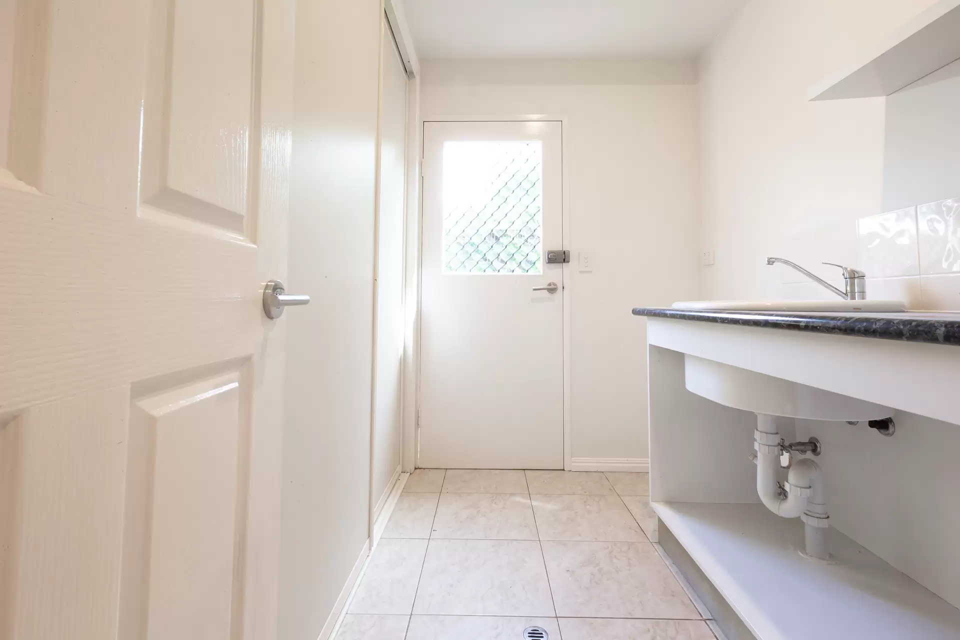 2 Lorikeet Close, Port Douglas Sold by Queensland Sotheby's International Realty - image 1