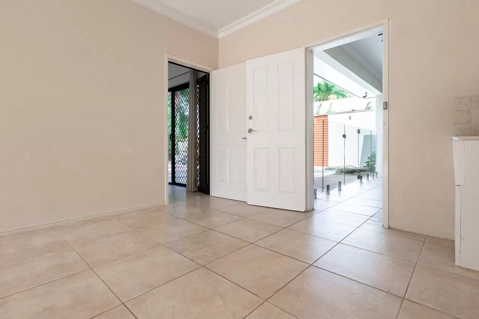 2 Lorikeet Close, Port Douglas Sold by Queensland Sotheby's International Realty - image 1
