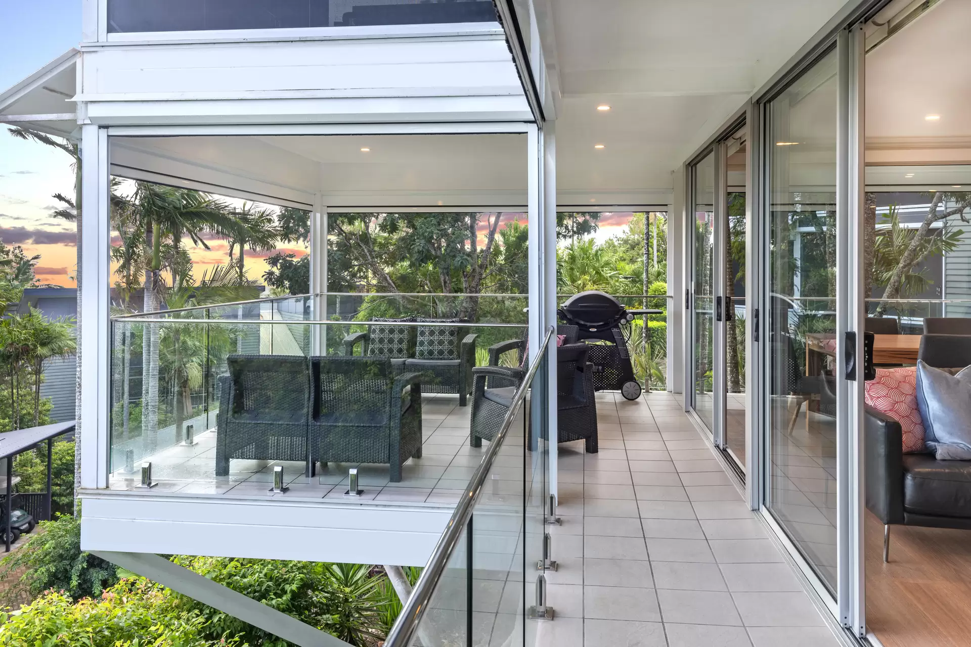 21/5 Banksia Court, Hamilton Island Sold by Queensland Sotheby's International Realty - image 1
