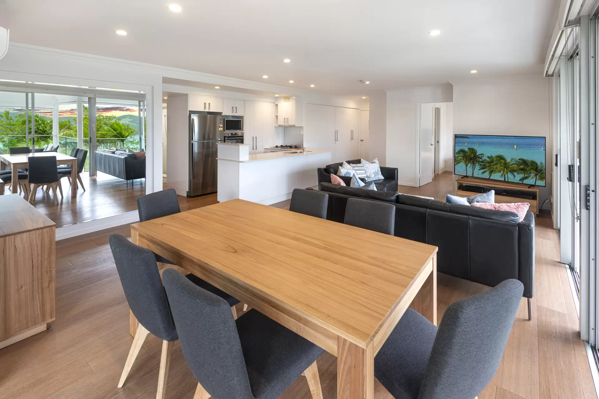 21/5 Banksia Court, Hamilton Island Sold by Queensland Sotheby's International Realty - image 1