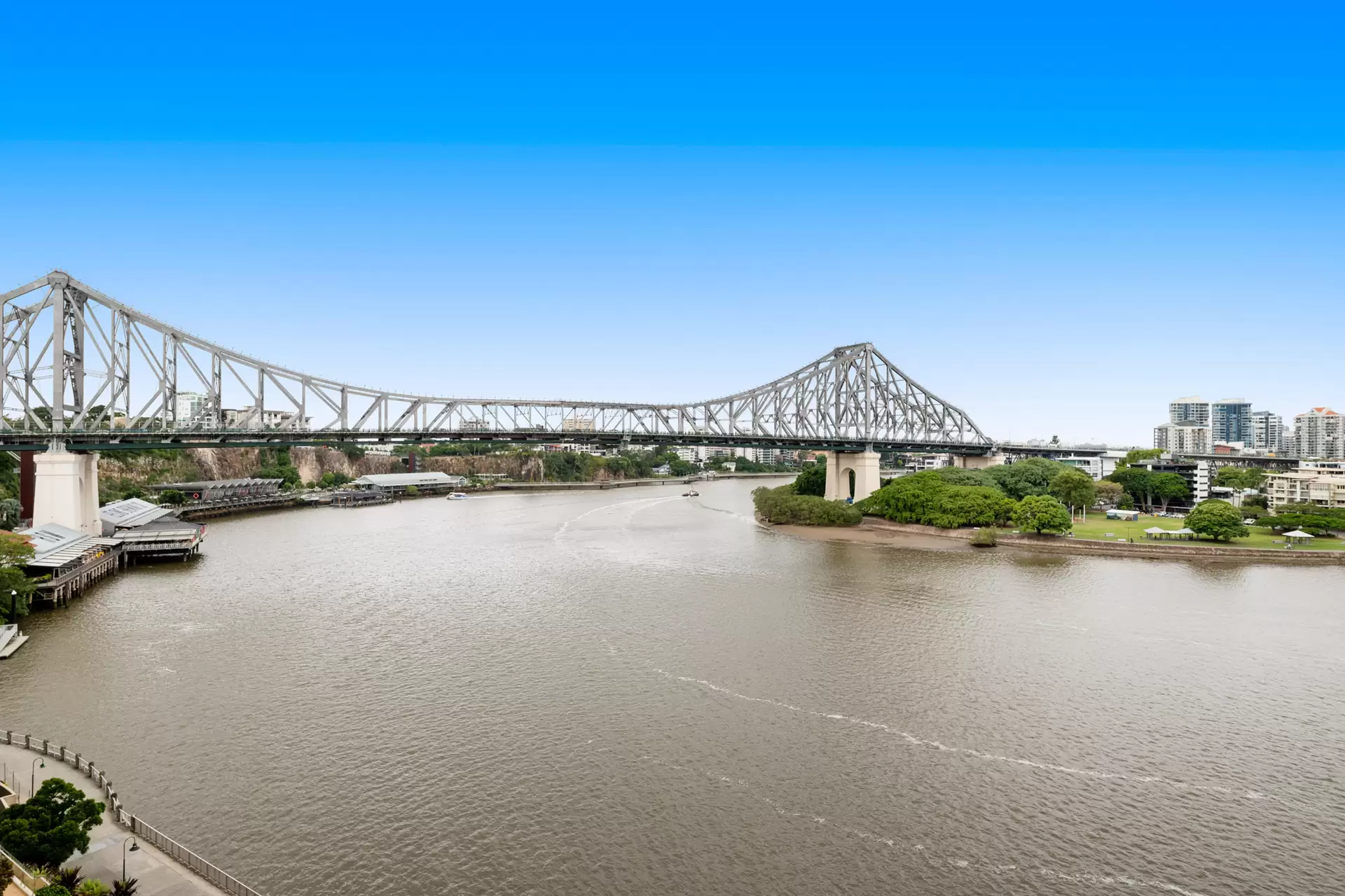 45/32 Macrossan Street, Brisbane City Sold by  - image 1