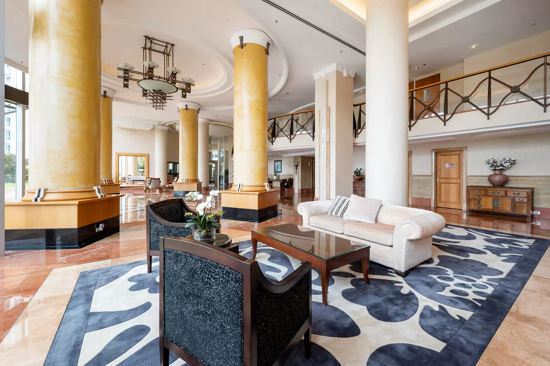 45/32 Macrossan Street, Brisbane City Sold by Queensland Sotheby's International Realty - image 1