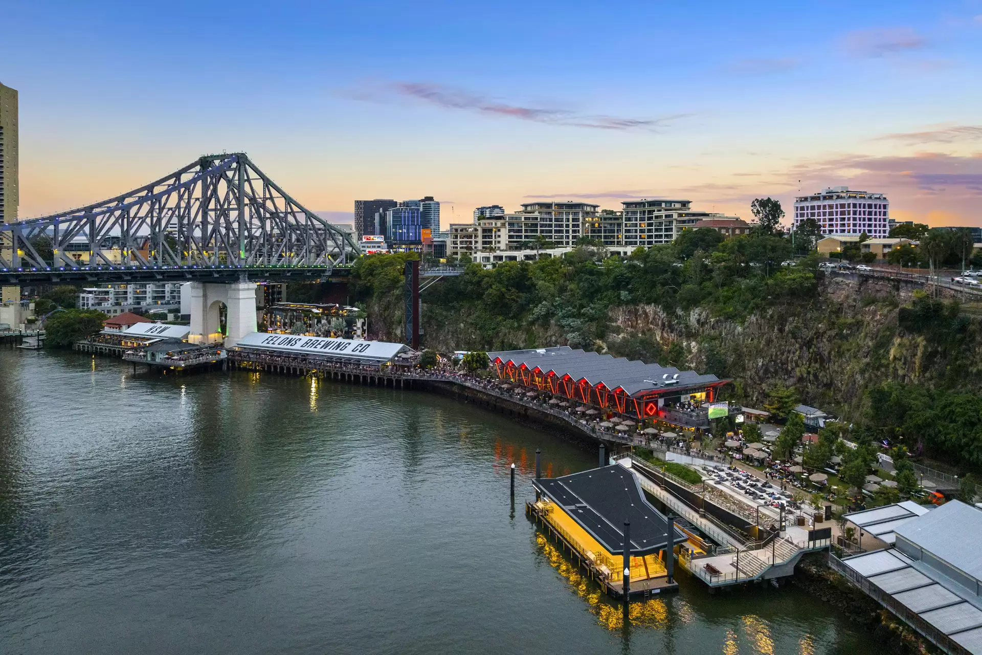 45/32 Macrossan Street, Brisbane City Sold by Queensland Sotheby's International Realty - image 1