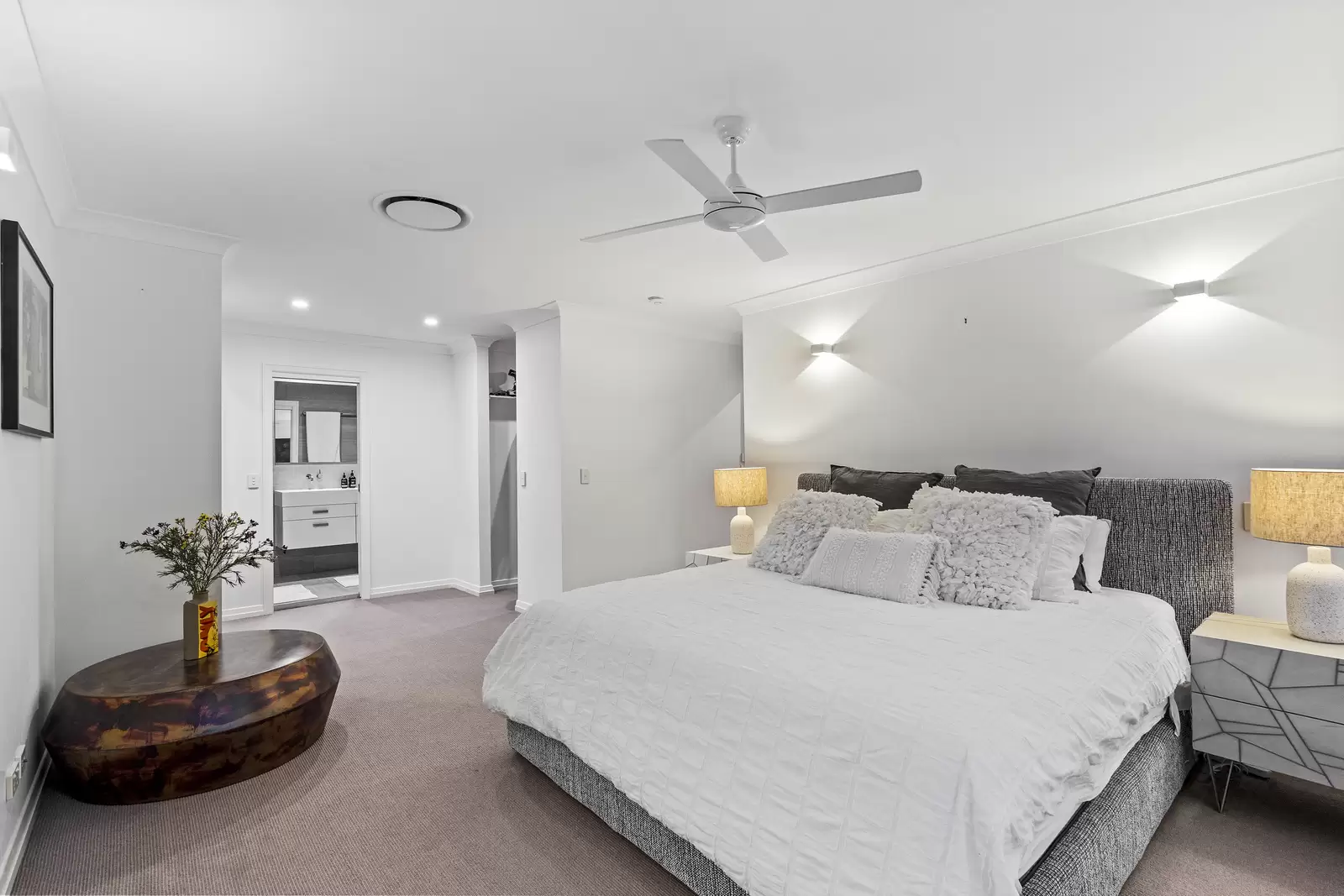 89 Gerler Street, Bardon Sold by Queensland Sotheby's International Realty - image 1