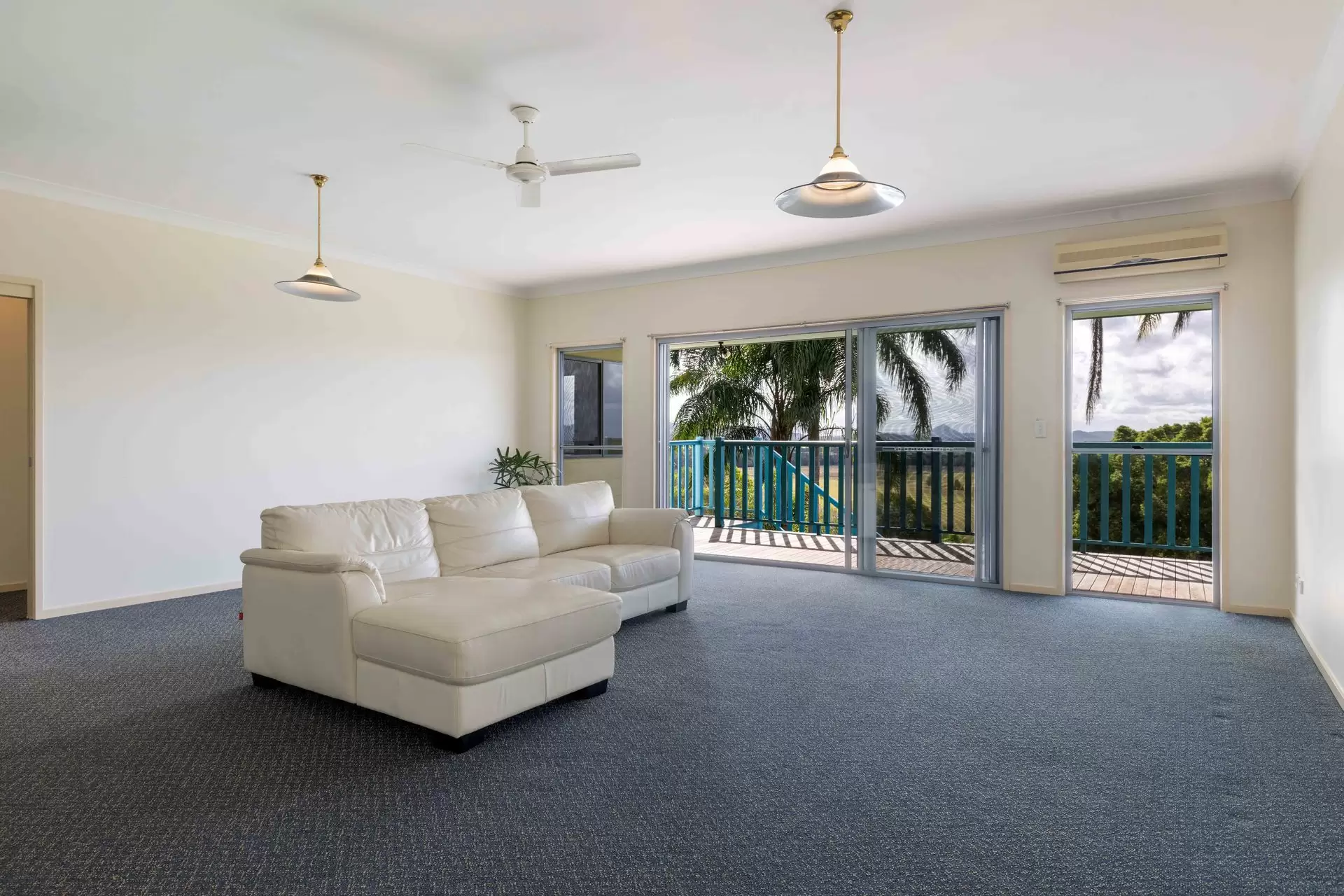 51 Twin Peaks Road, Bli Bli Sold by Queensland Sotheby's International Realty - image 1