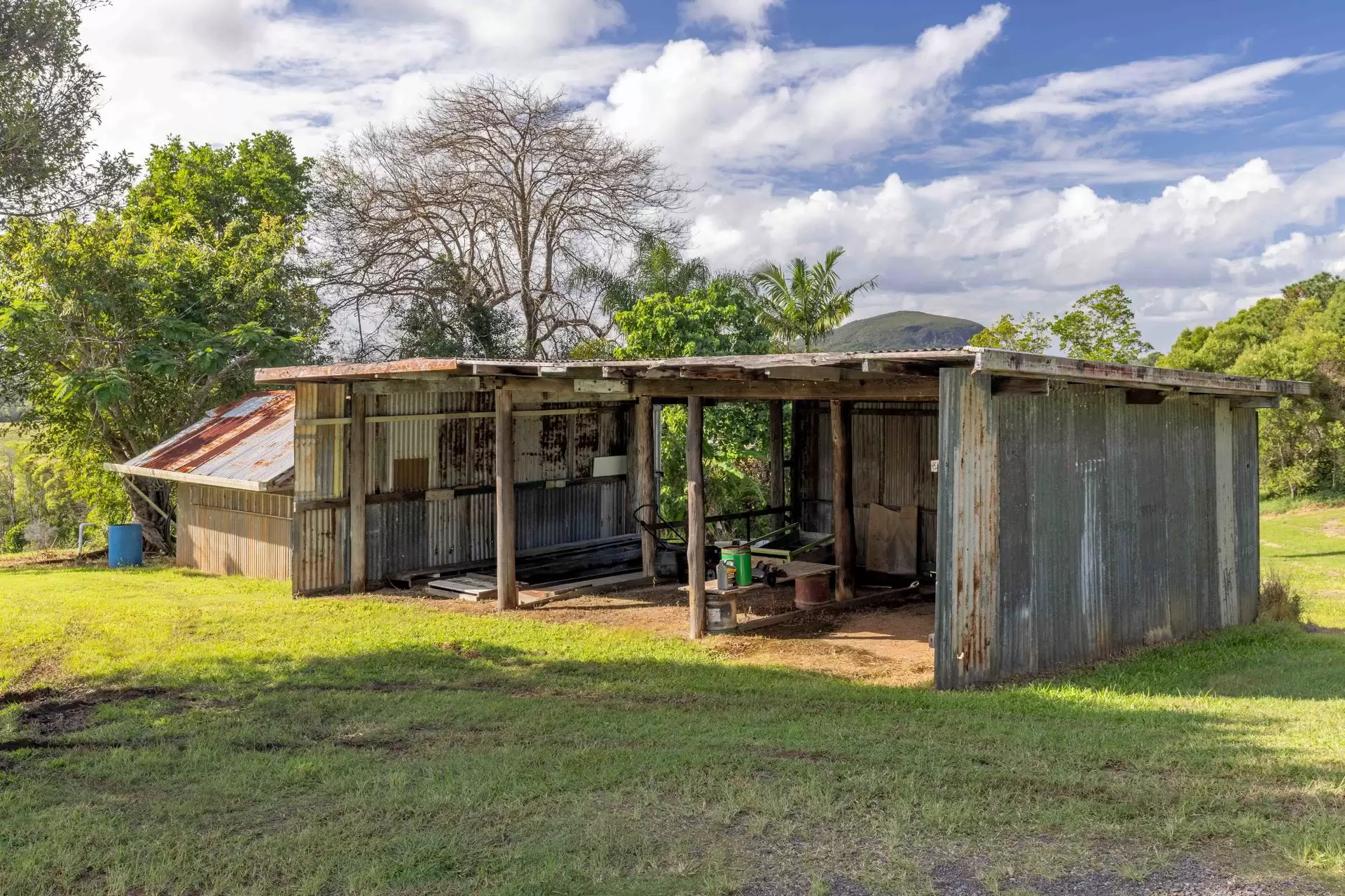 51 Twin Peaks Road, Bli Bli Sold by Queensland Sotheby's International Realty - image 1