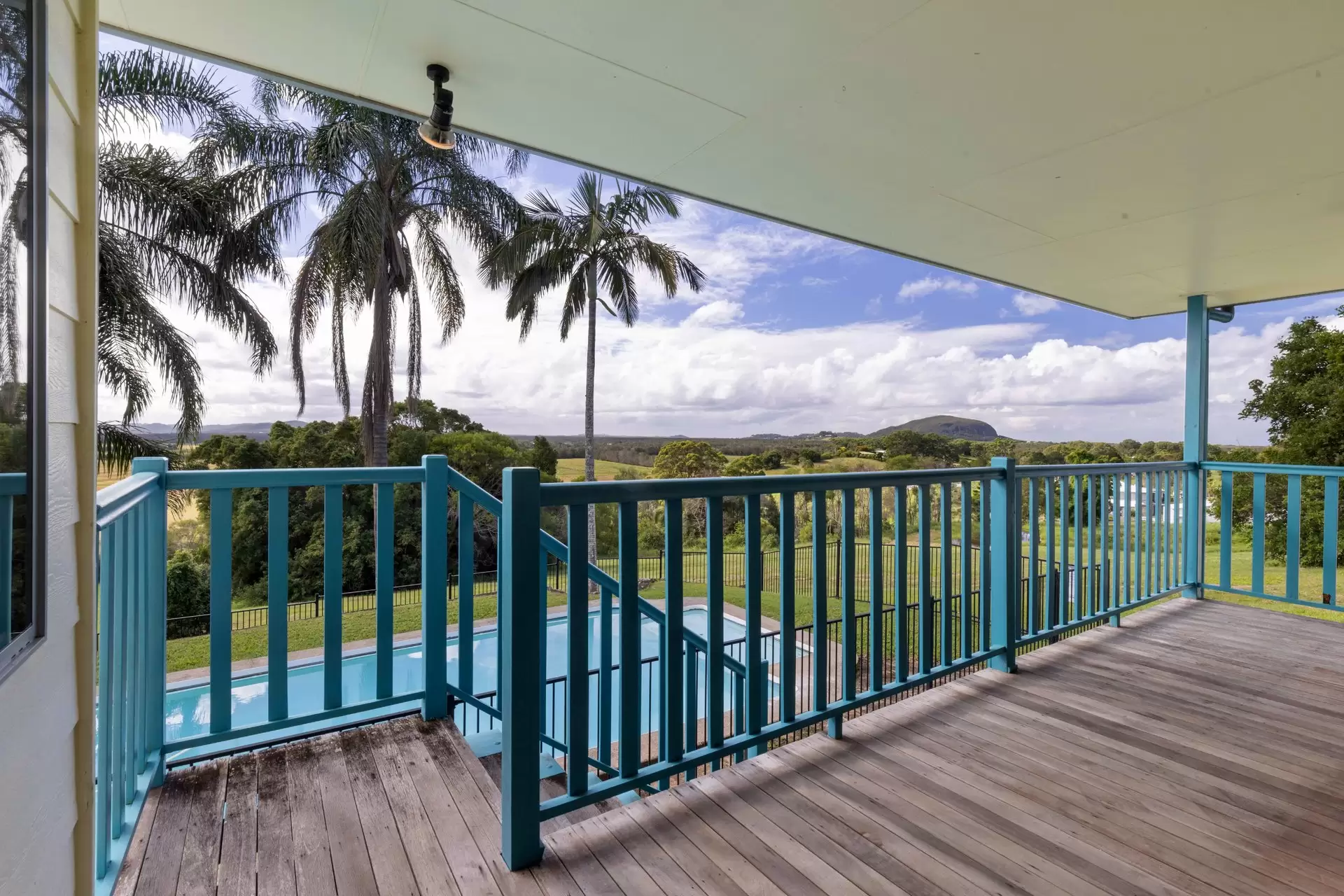 51 Twin Peaks Road, Bli Bli Sold by Queensland Sotheby's International Realty - image 1