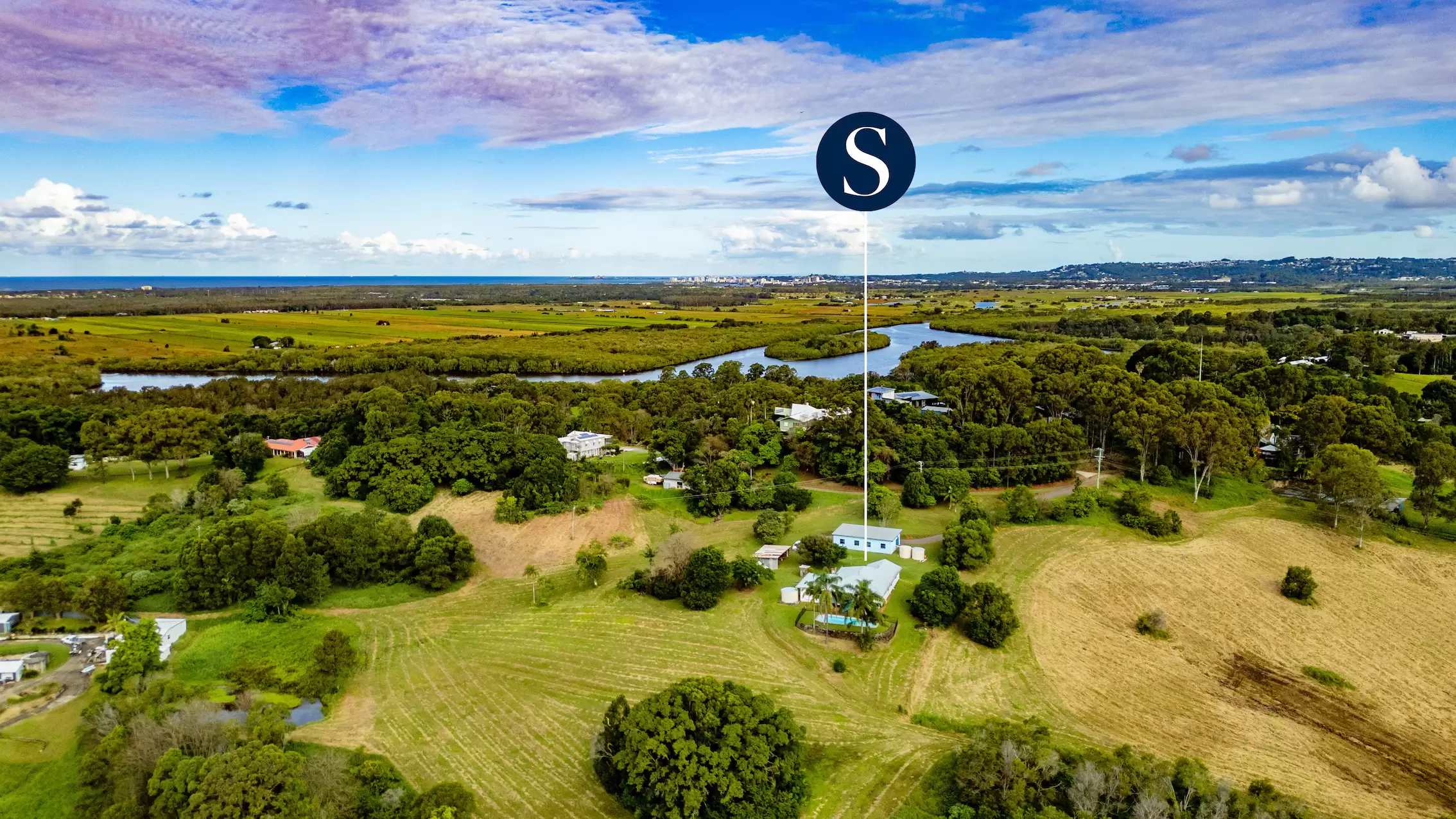 51 Twin Peaks Road, Bli Bli Sold by Queensland Sotheby's International Realty - image 1
