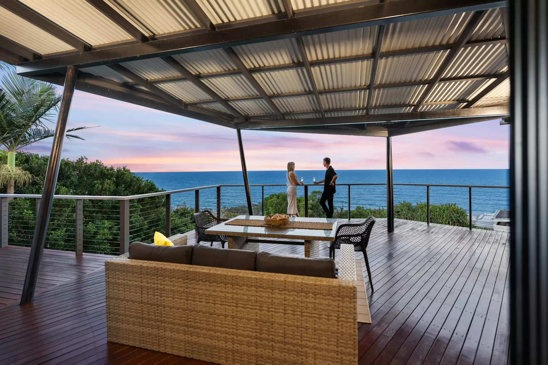 8 Majestic Court, Coolum Beach Sold by Queensland Sotheby's International Realty - image 1