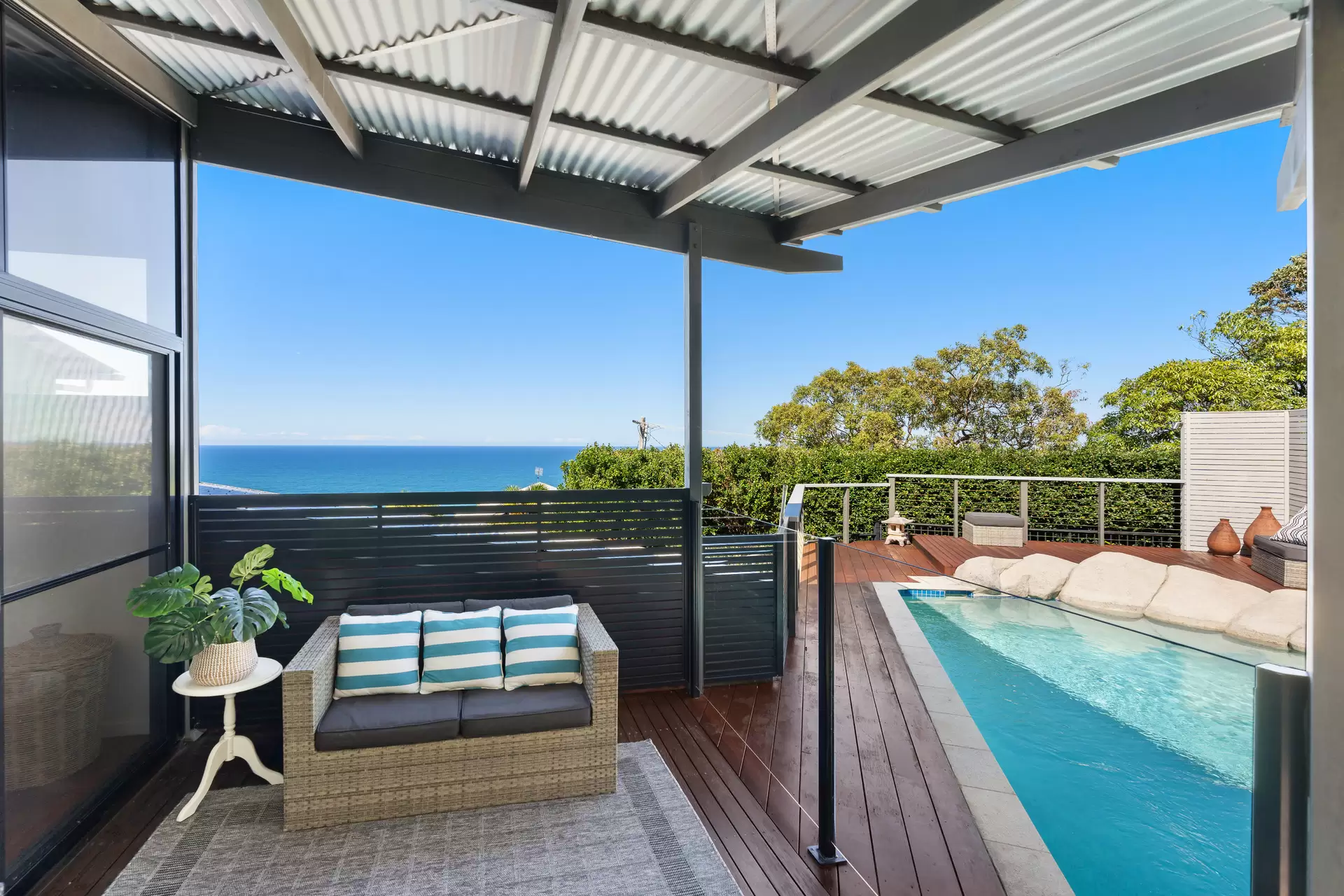 8 Majestic Court, Coolum Beach Sold by Queensland Sotheby's International Realty - image 1