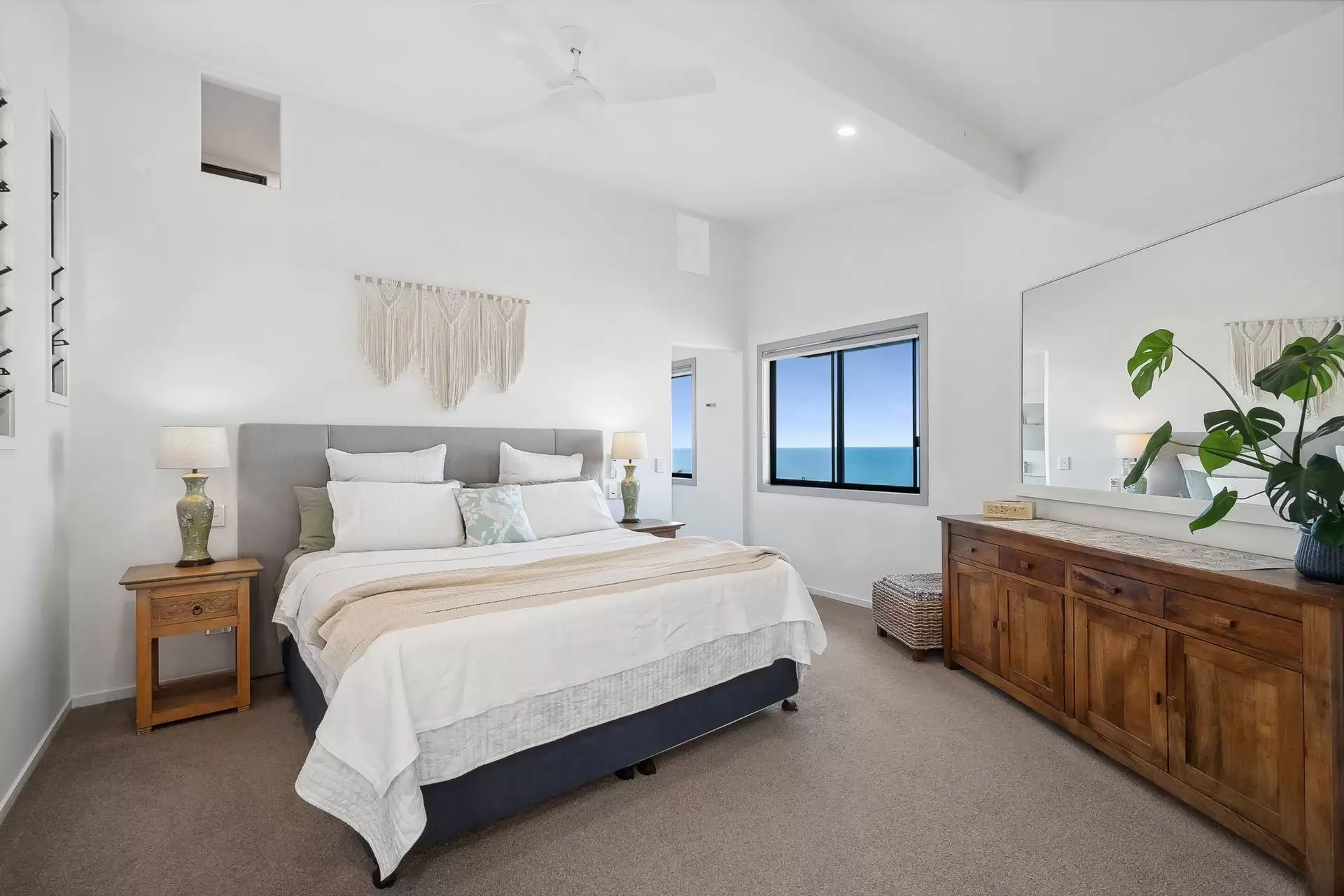 8 Majestic Court, Coolum Beach Sold by Queensland Sotheby's International Realty - image 1