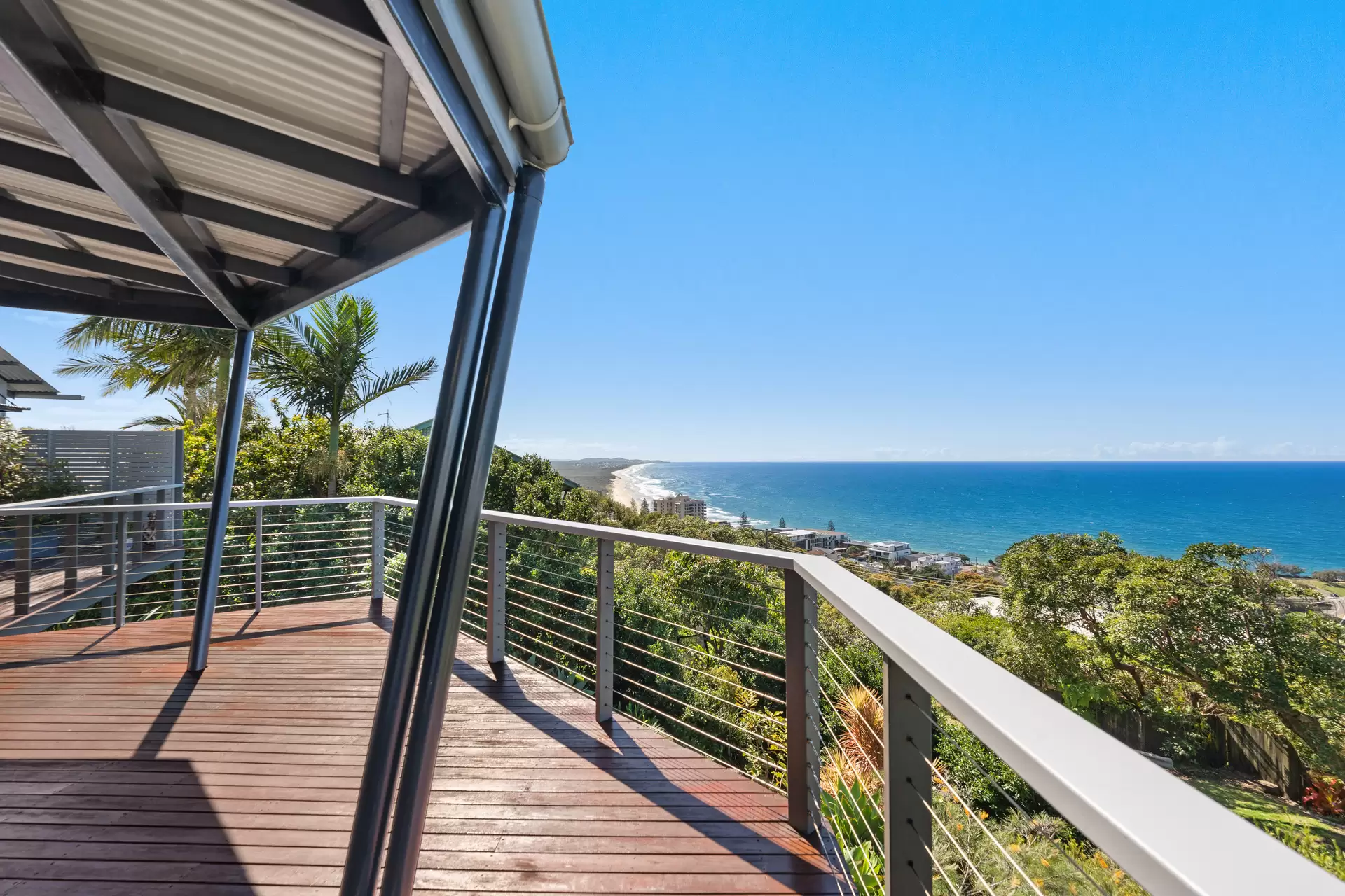 8 Majestic Court, Coolum Beach Sold by Queensland Sotheby's International Realty - image 1