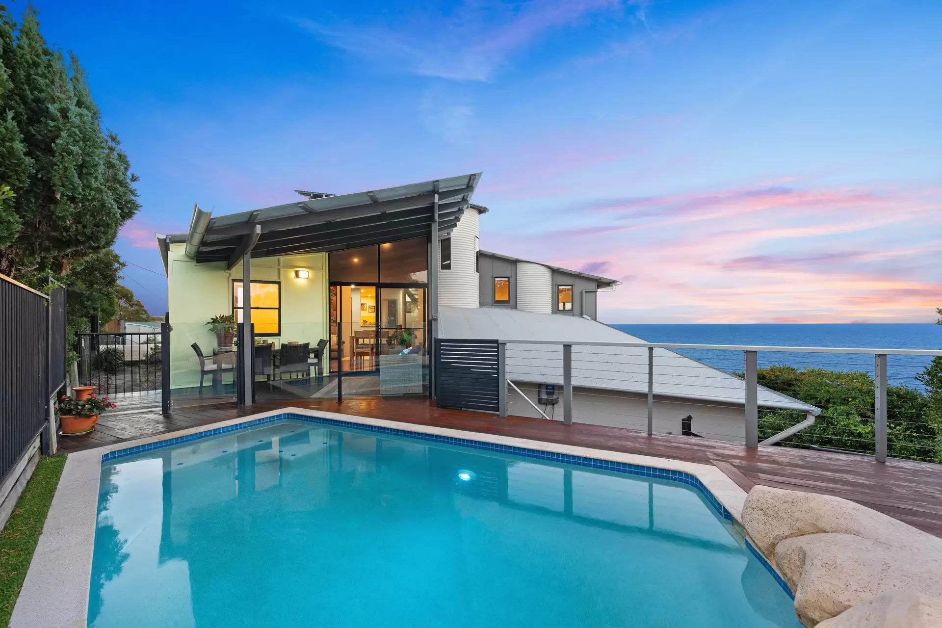 8 Majestic Court, Coolum Beach Sold by Queensland Sotheby's International Realty - image 1