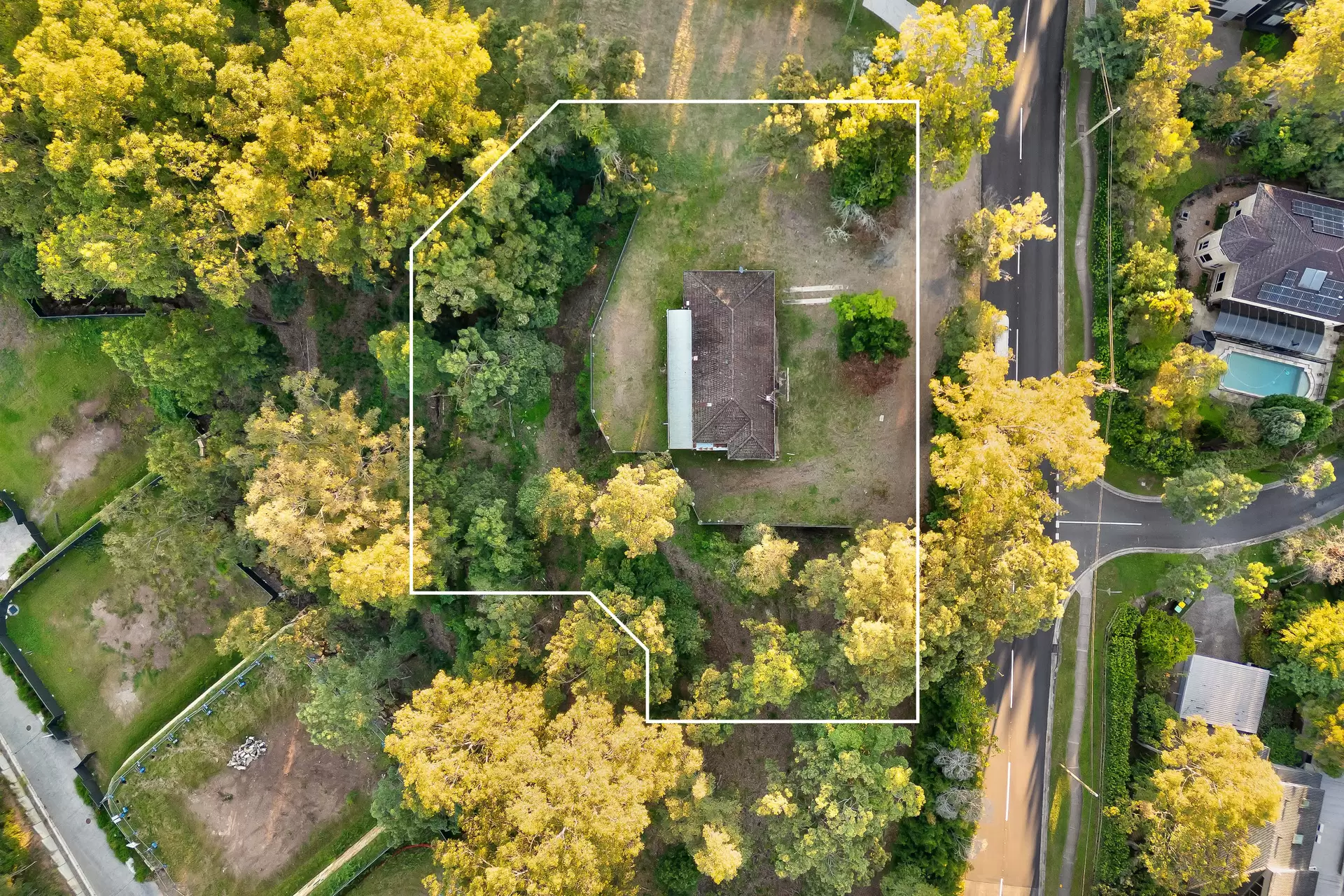 553 Fig Tree Pocket Road, Fig Tree Pocket Sold by Queensland Sotheby's International Realty - image 1