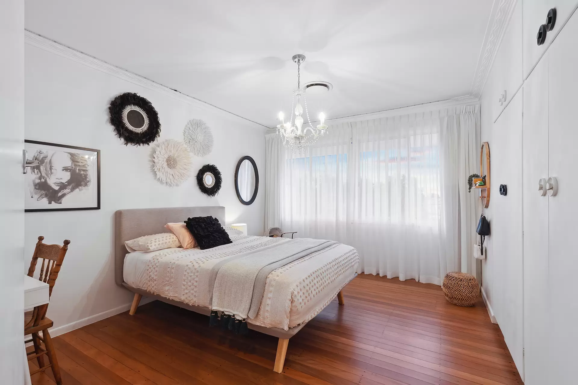 11 Petersen Avenue, Southport Sold by Queensland Sotheby's International Realty - image 1