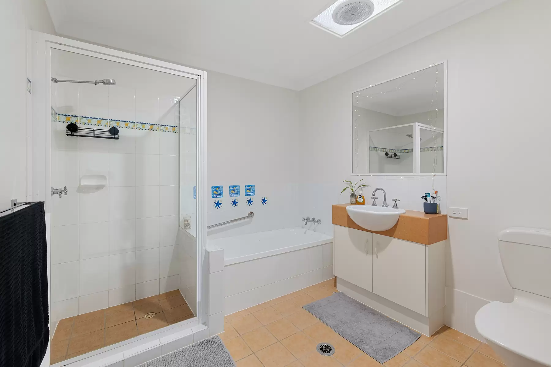 11/192-202 Long Street, Cleveland Sold by Queensland Sotheby's International Realty - image 1