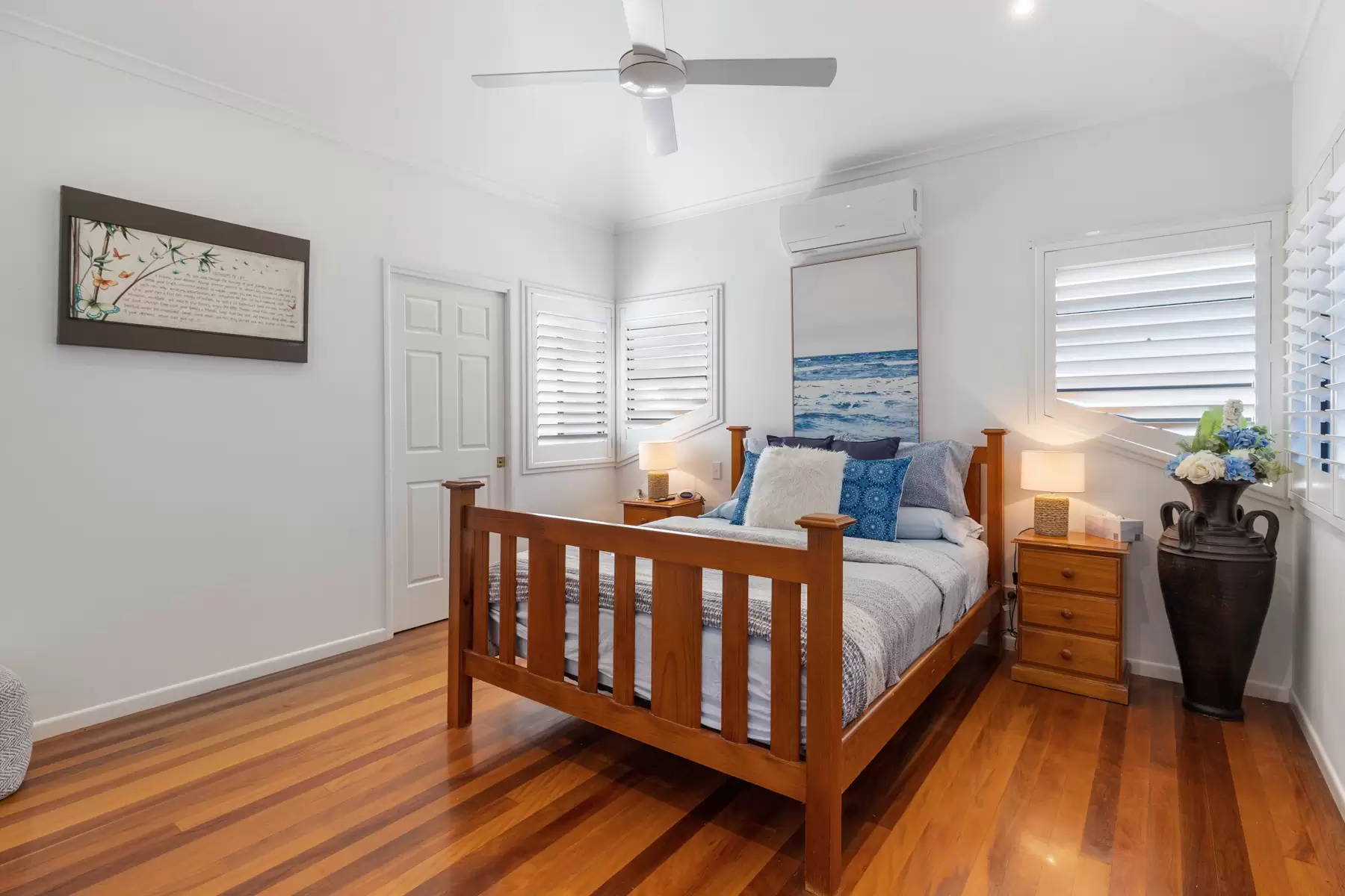 14 Lookout Court, Victoria Point Sold by Queensland Sotheby's International Realty - image 1