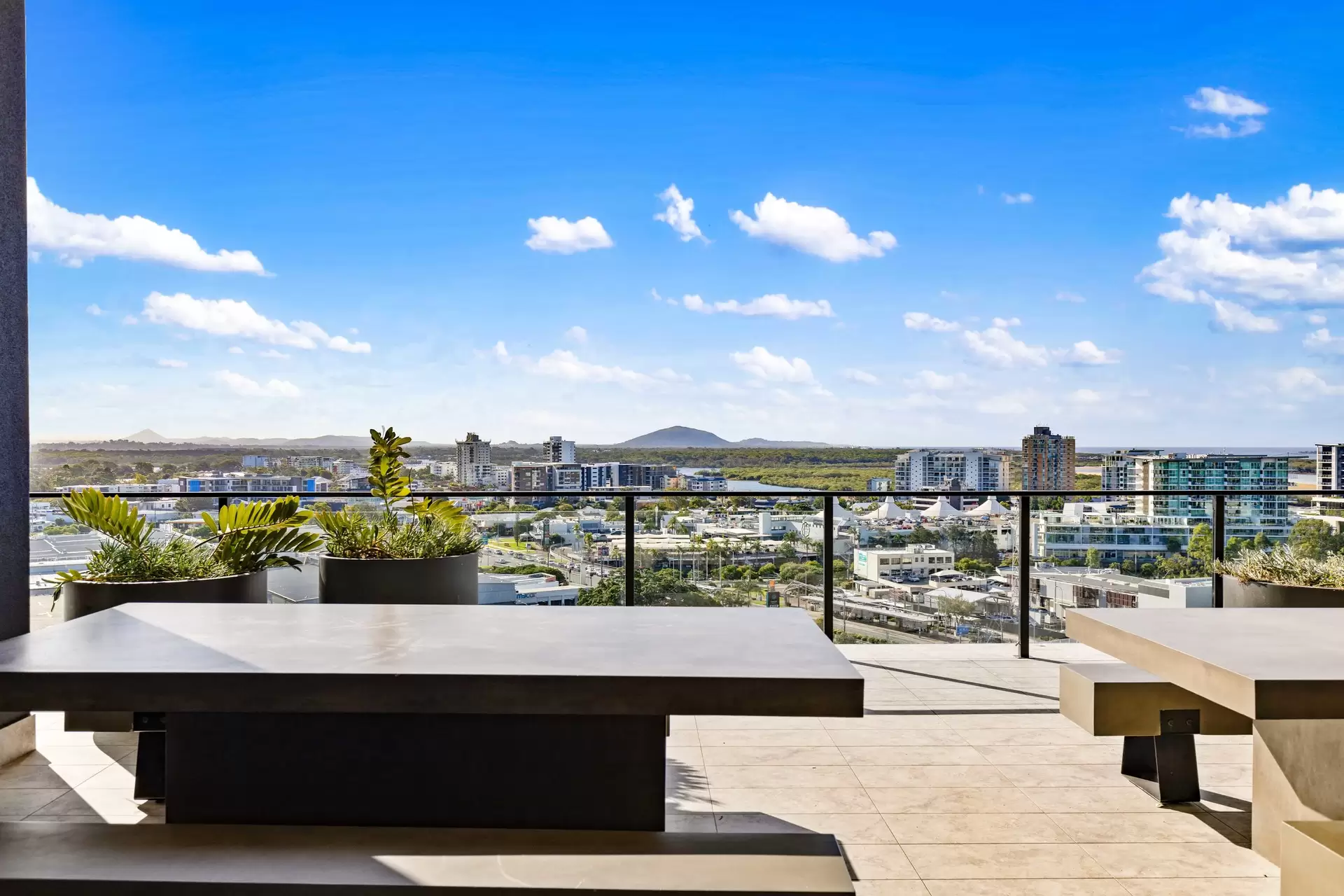 707/9 Market Lane, Maroochydore Sold by Queensland Sotheby's International Realty - image 1