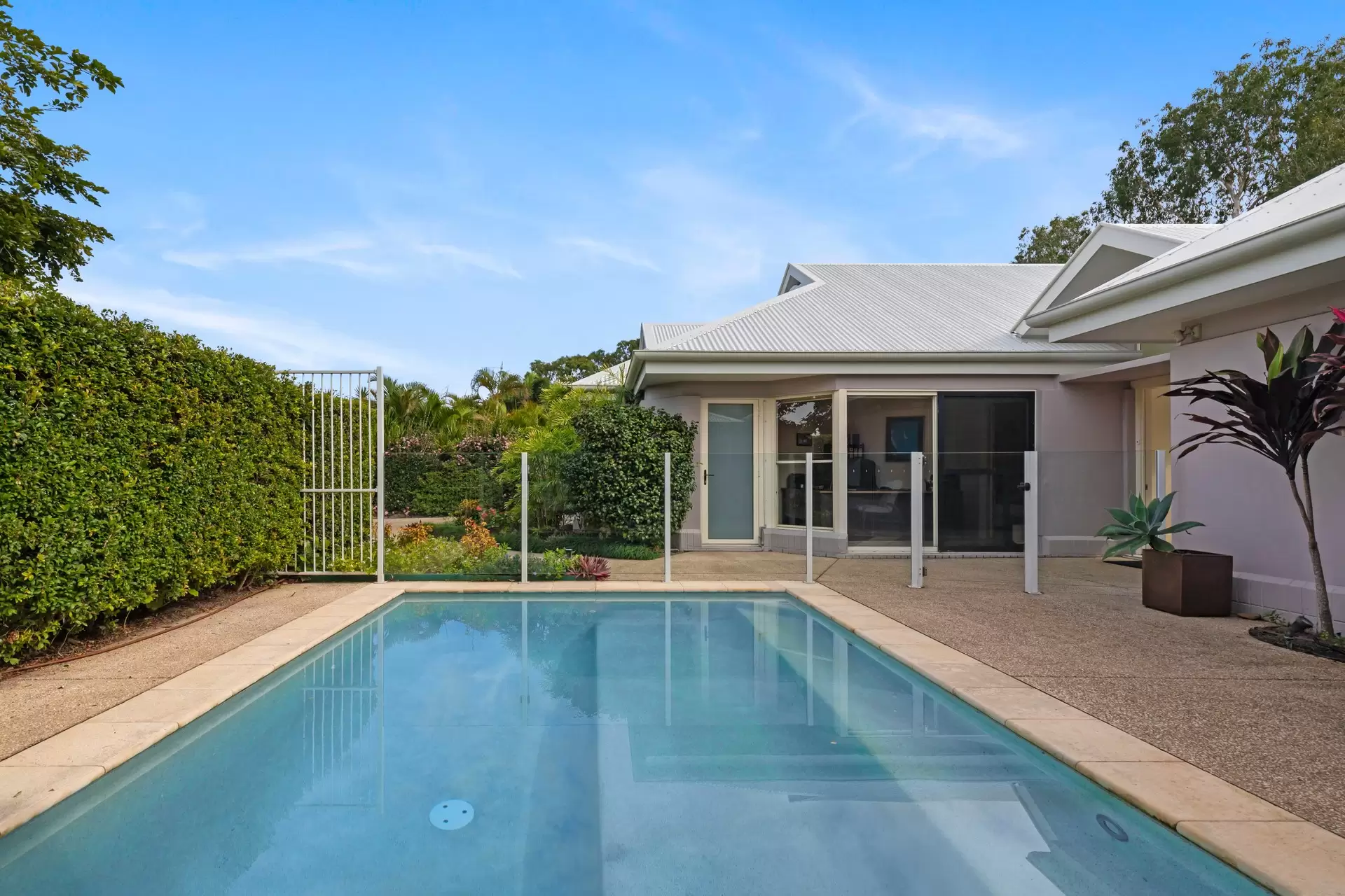 7 Keel Court, Noosaville Sold by  - image 1