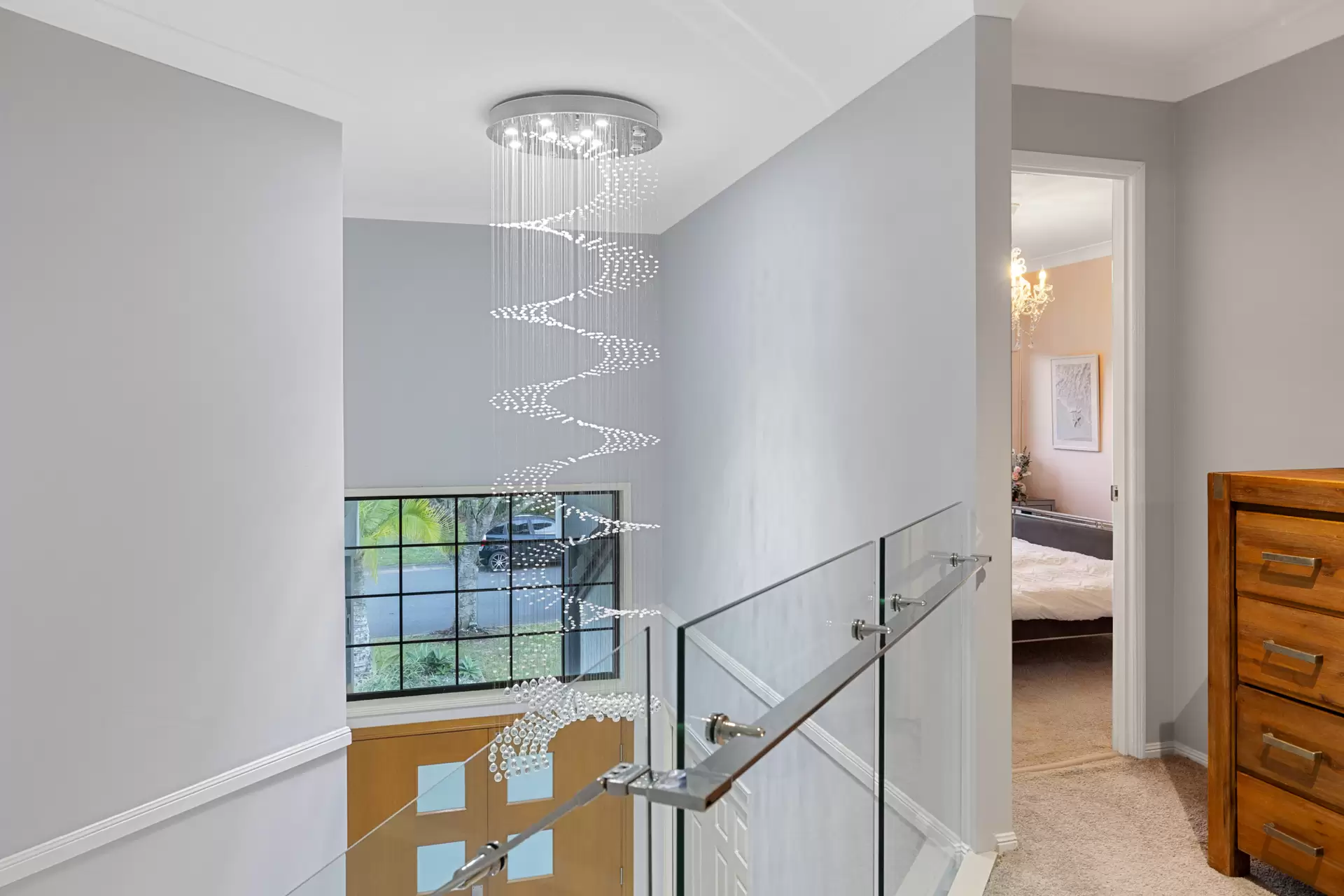 47 The Boulevard, Redland Bay Sold by Queensland Sotheby's International Realty - image 1