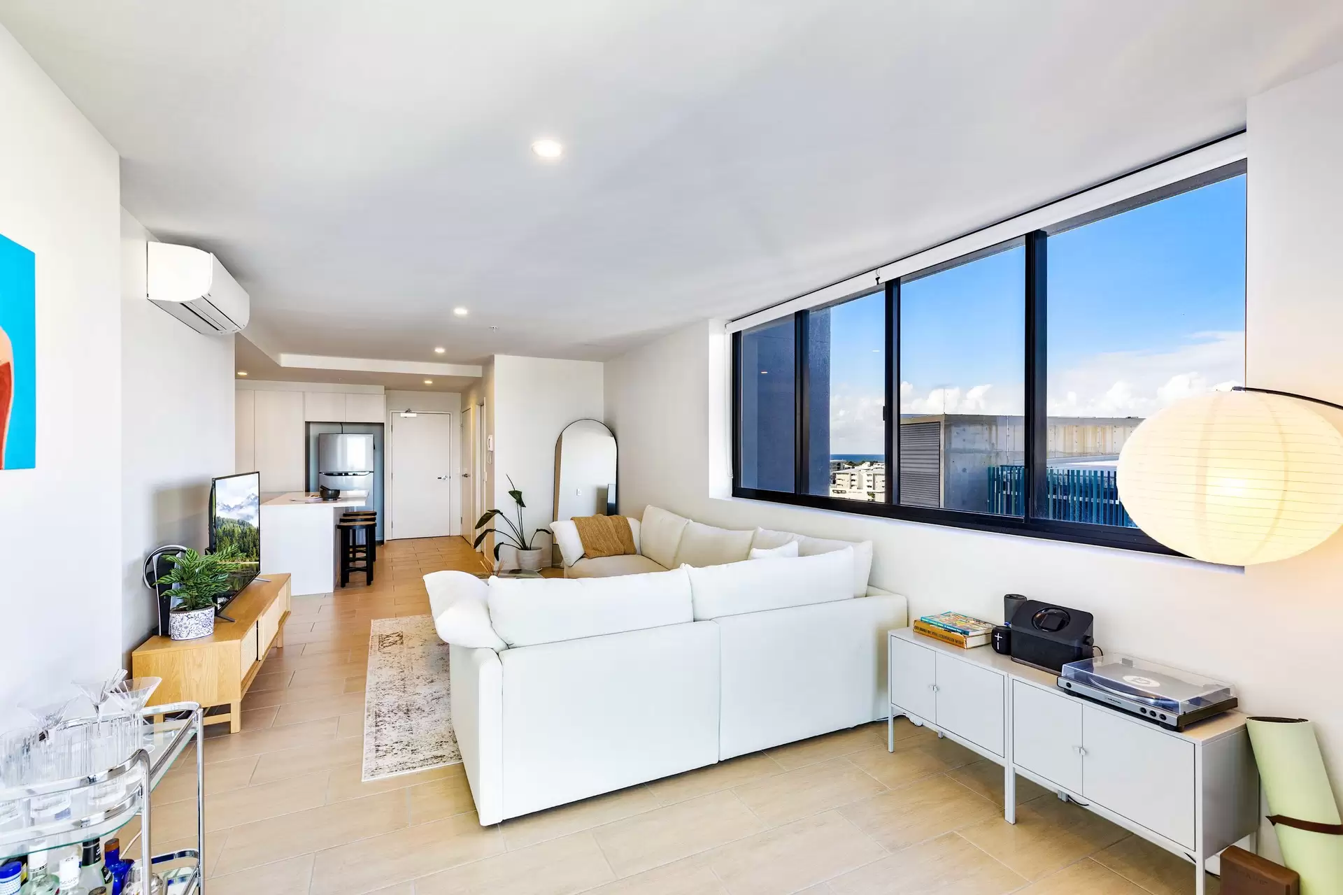 1002/9 Market Lane, Maroochydore Sold by  - image 1