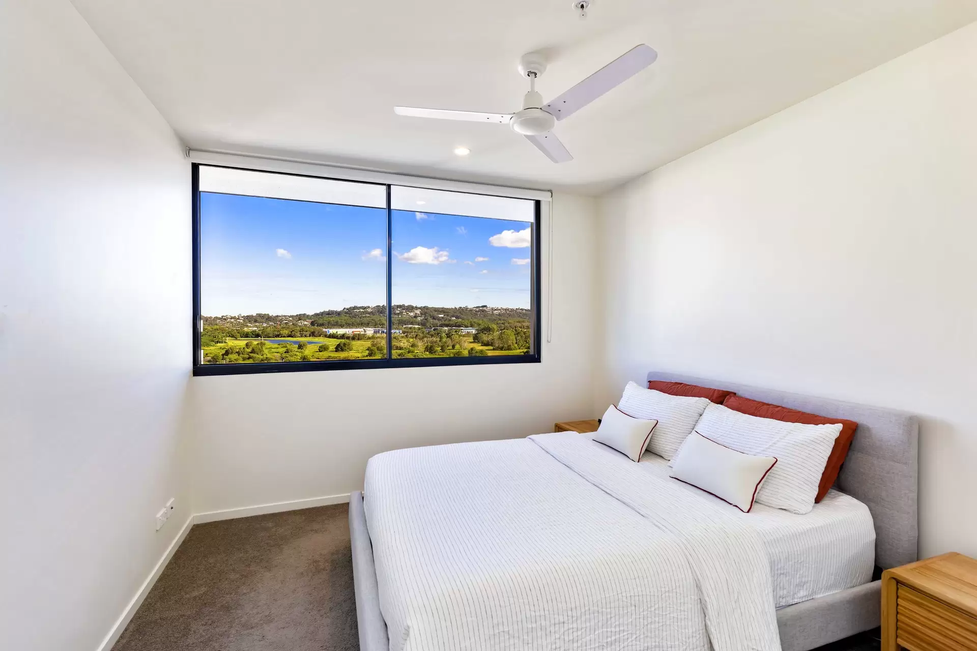1002/9 Market Lane, Maroochydore Sold by  - image 1