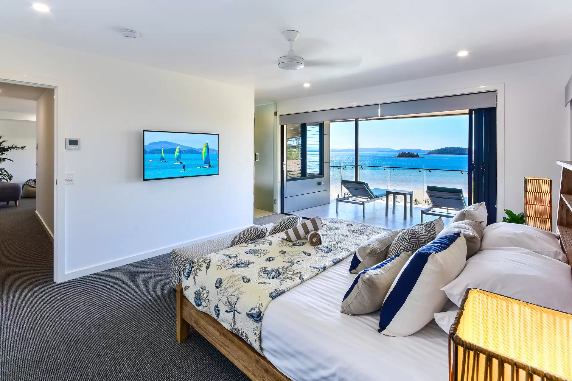 8/6 Acacia Drive, Hamilton Island Sold by Queensland Sotheby's International Realty - image 1