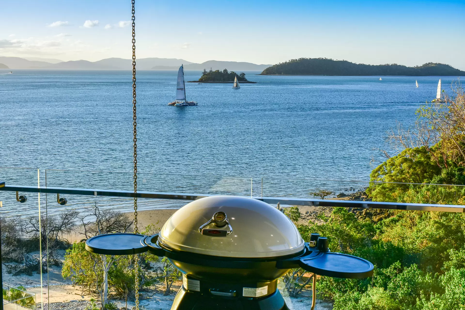 8/6 Acacia Drive, Hamilton Island Sold by  - image 1