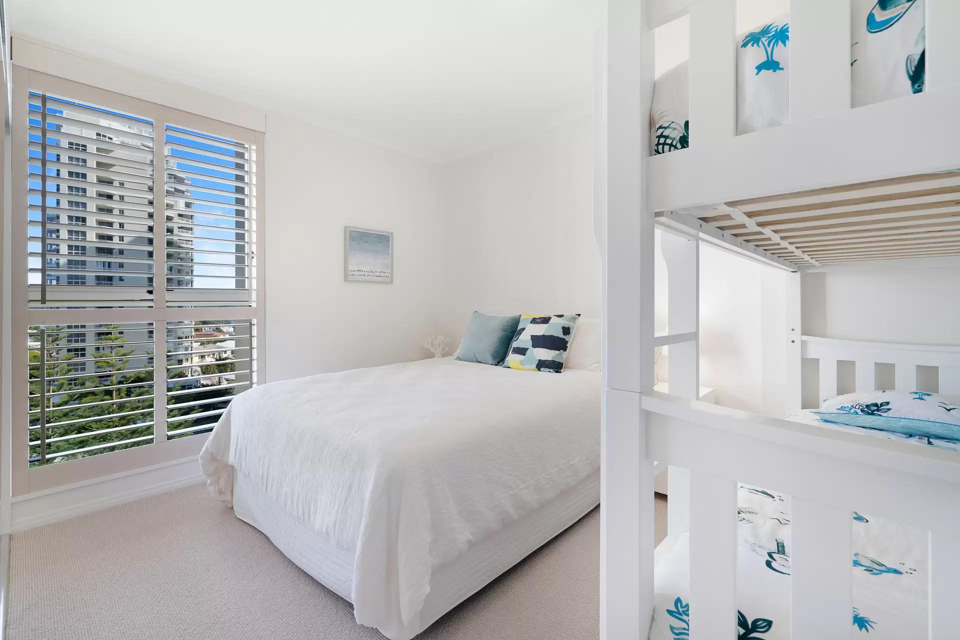 1075/1 Lennie Avenue, Main Beach Sold by Queensland Sotheby's International Realty - image 1
