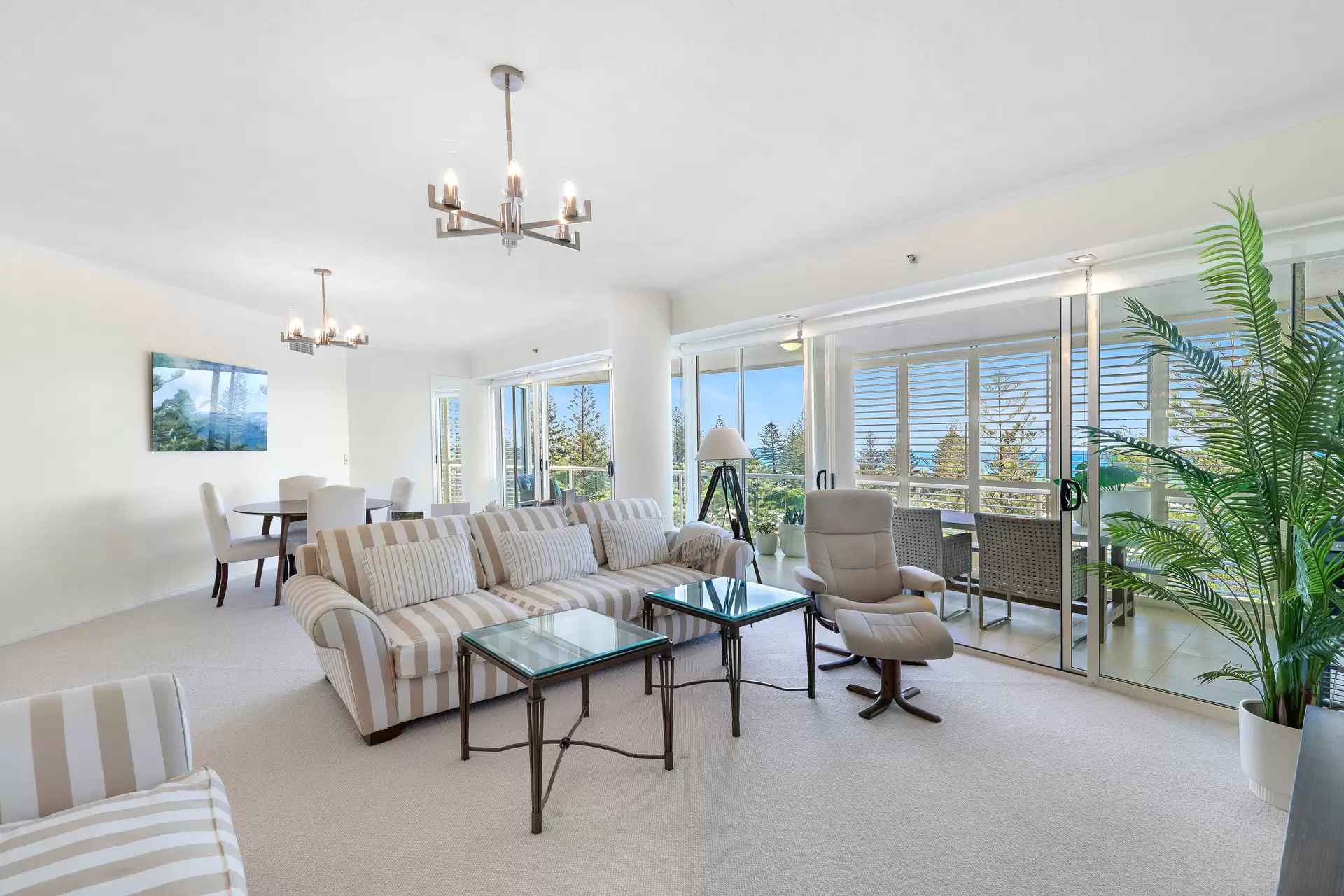 1075/1 Lennie Avenue, Main Beach Sold by Queensland Sotheby's International Realty - image 1