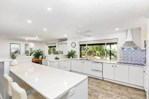 29-35 Seymour Close, Rosemount Sold by 