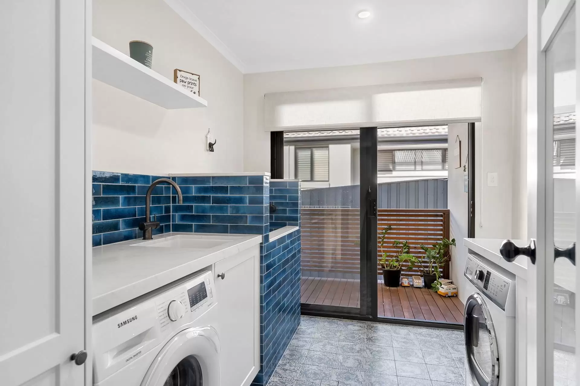 1 Fernhaven Court, Peregian Springs Sold by Queensland Sotheby's International Realty - image 1