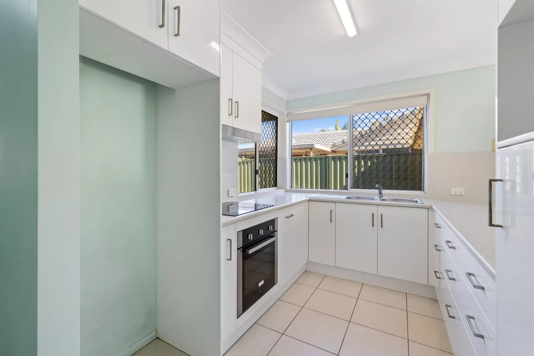 18/39 Morne Street, Capalaba Sold by  - image 1