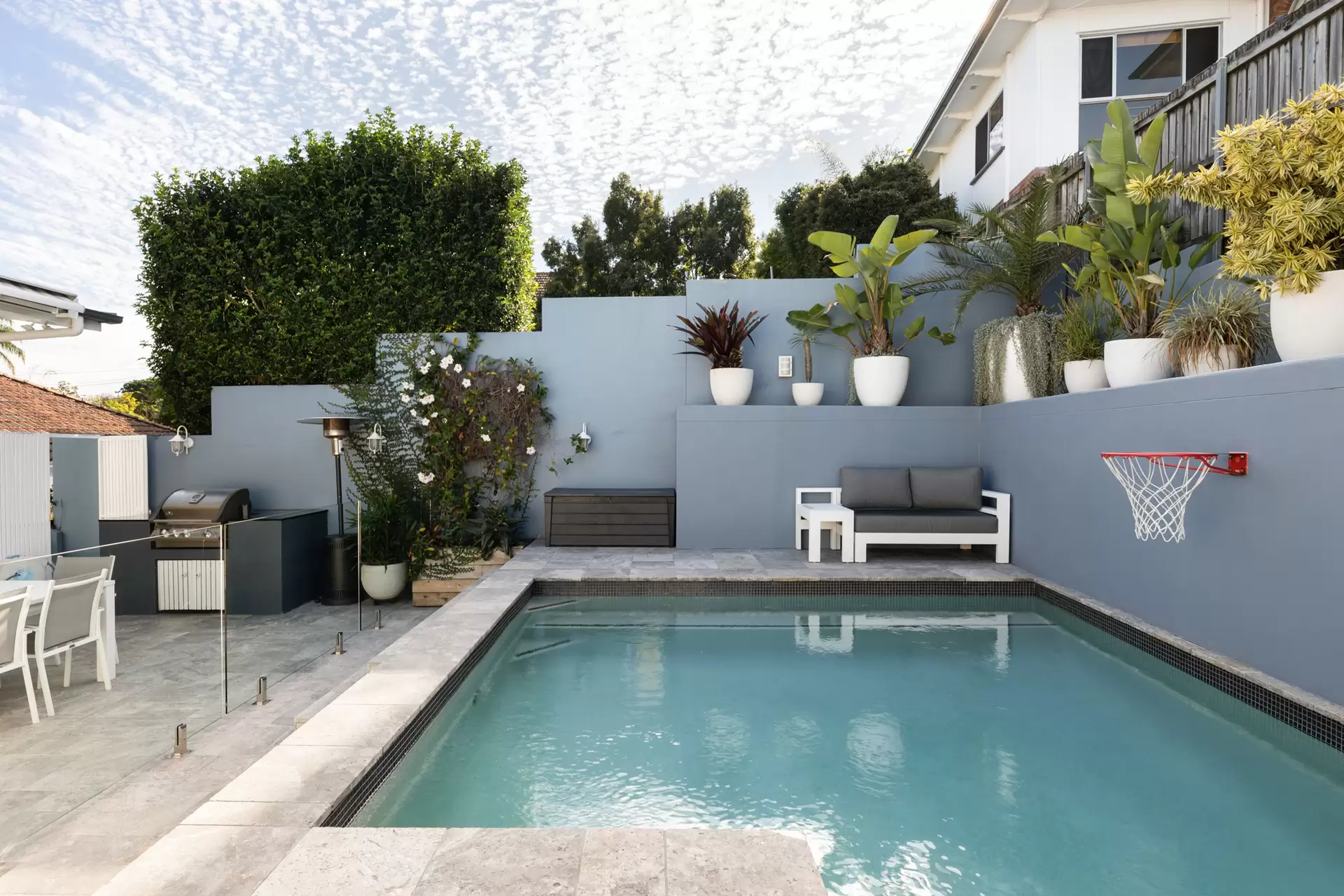 37 Wellington Street, Clayfield Sold by  - image 1