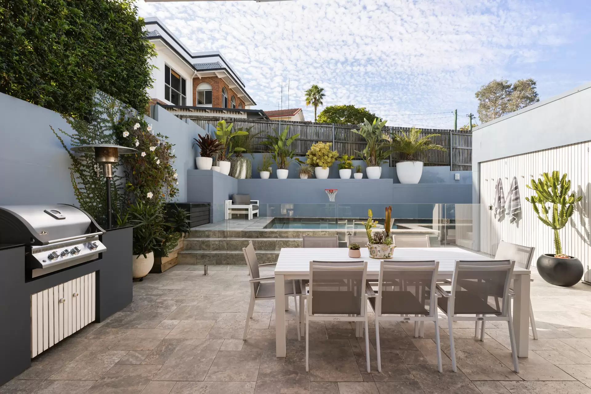 37 Wellington Street, Clayfield Sold by Queensland Sotheby's International Realty - image 1