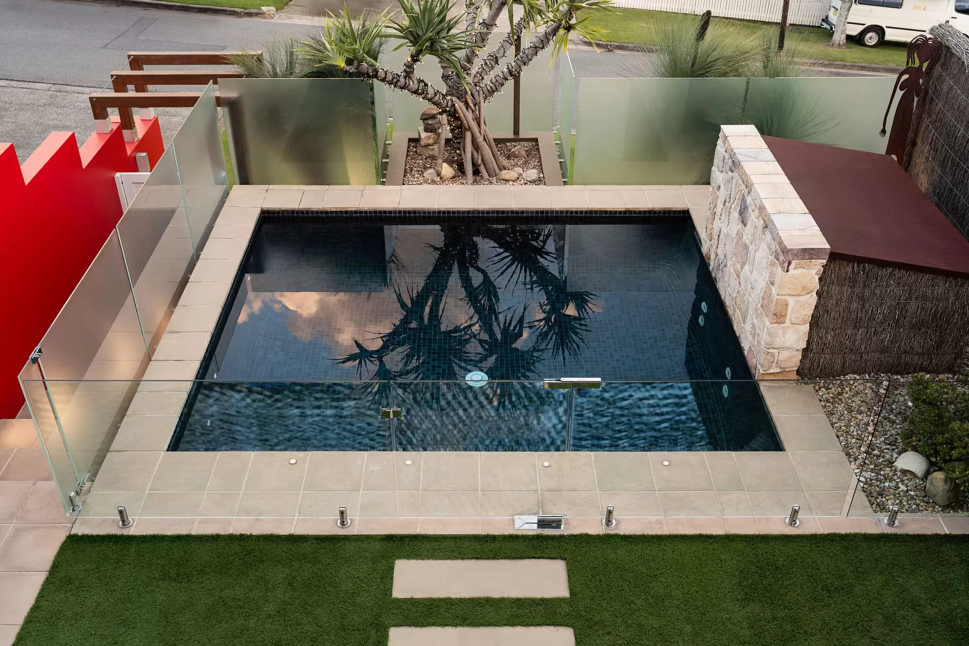 27 Ennor Street, Wavell Heights Sold by Queensland Sotheby's International Realty - image 1
