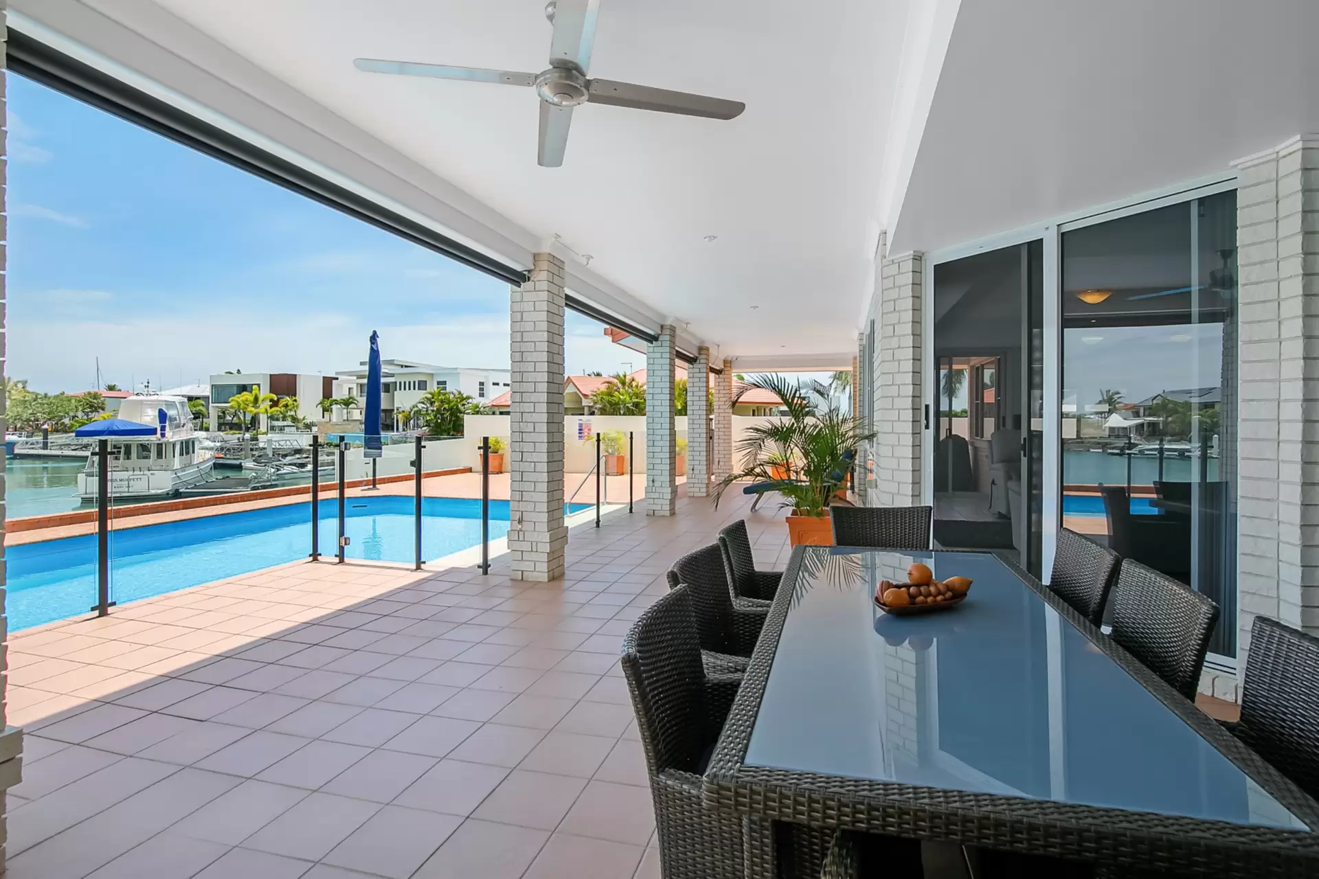 24 Piermont Place, Raby Bay Sold by  - image 1