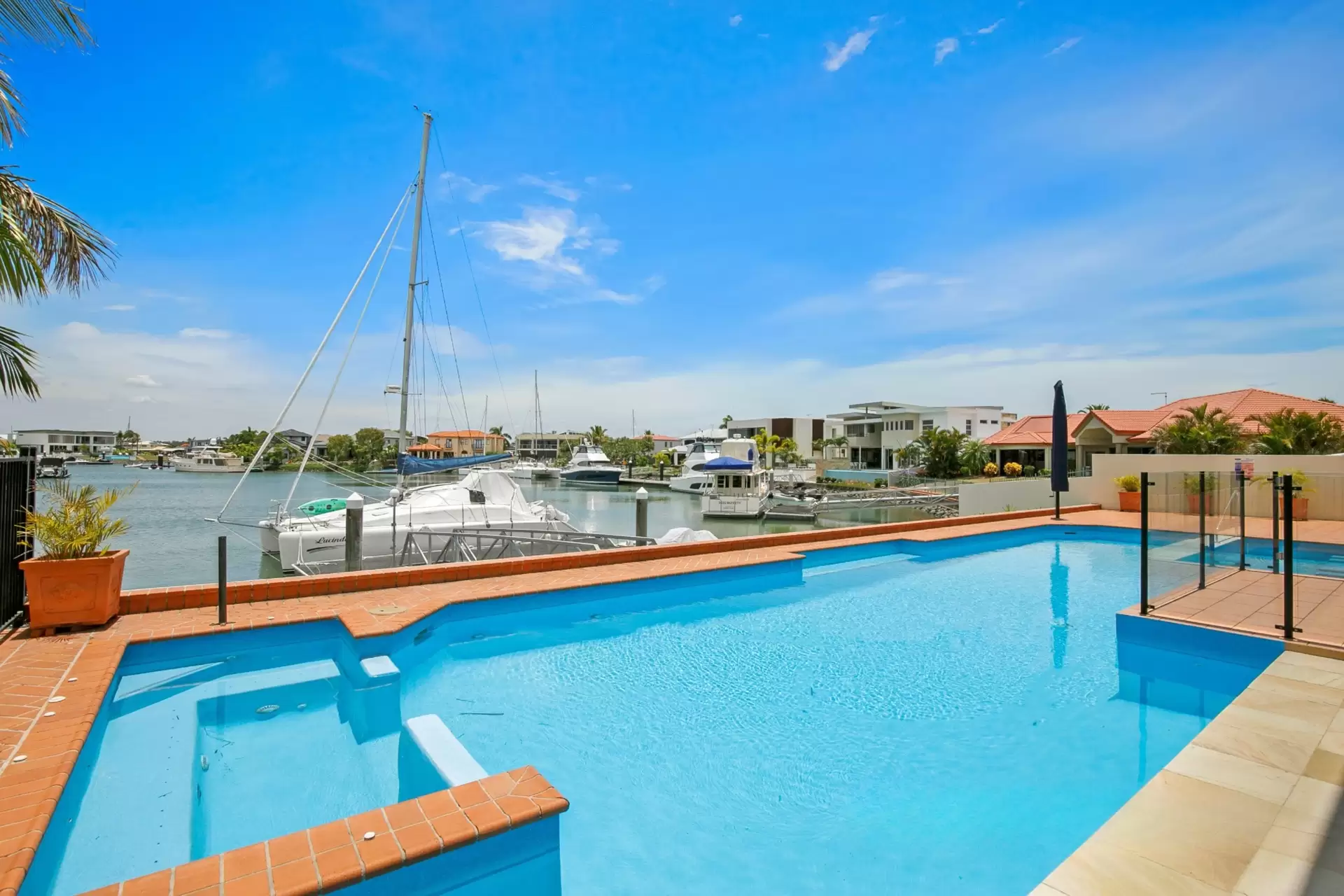 24 Piermont Place, Raby Bay Sold by  - image 1