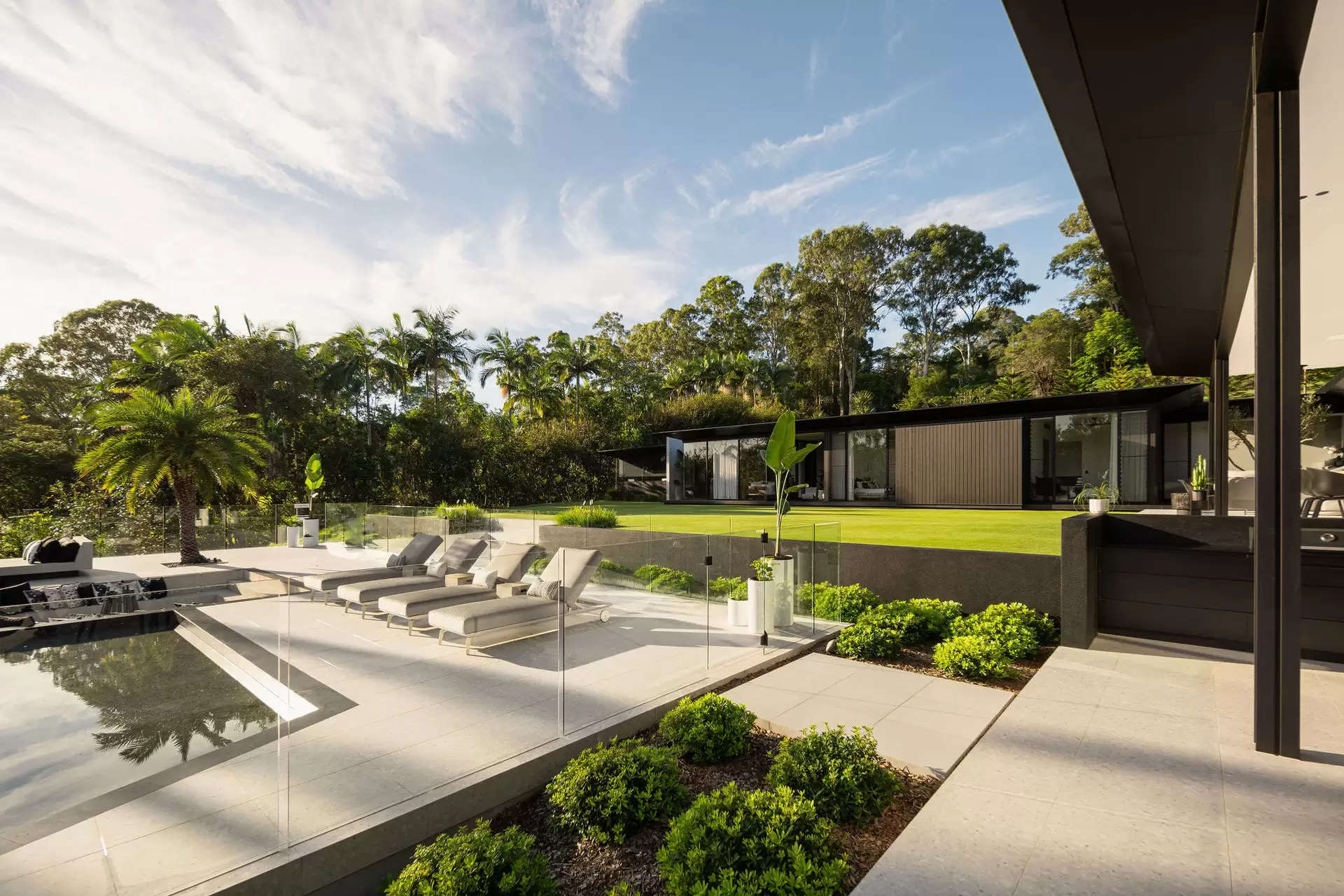 134 Valley Drive, Doonan Sold by Queensland Sotheby's International Realty - image 1