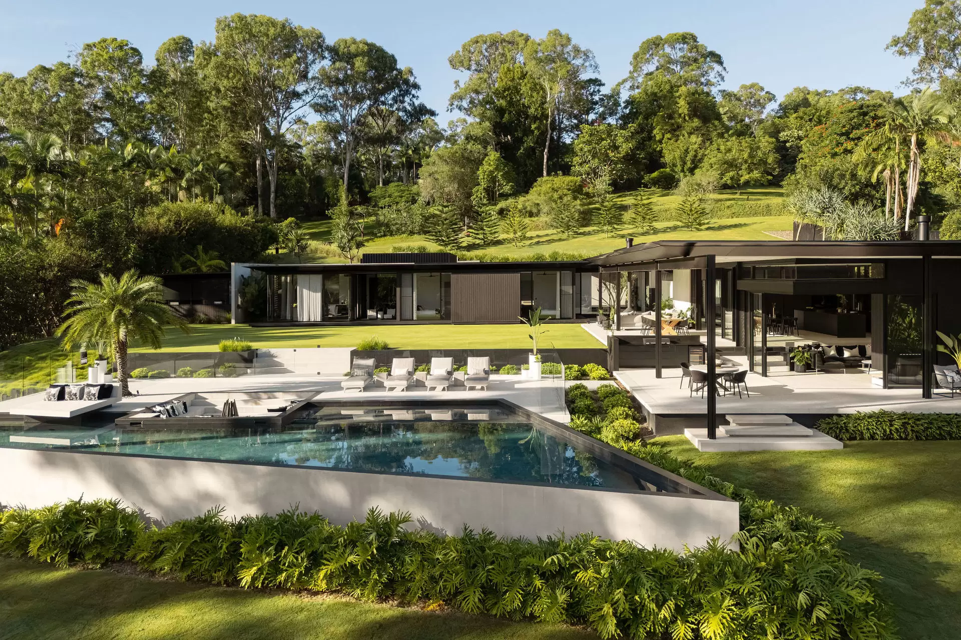 134 Valley Drive, Doonan Sold by Queensland Sotheby's International Realty - image 1