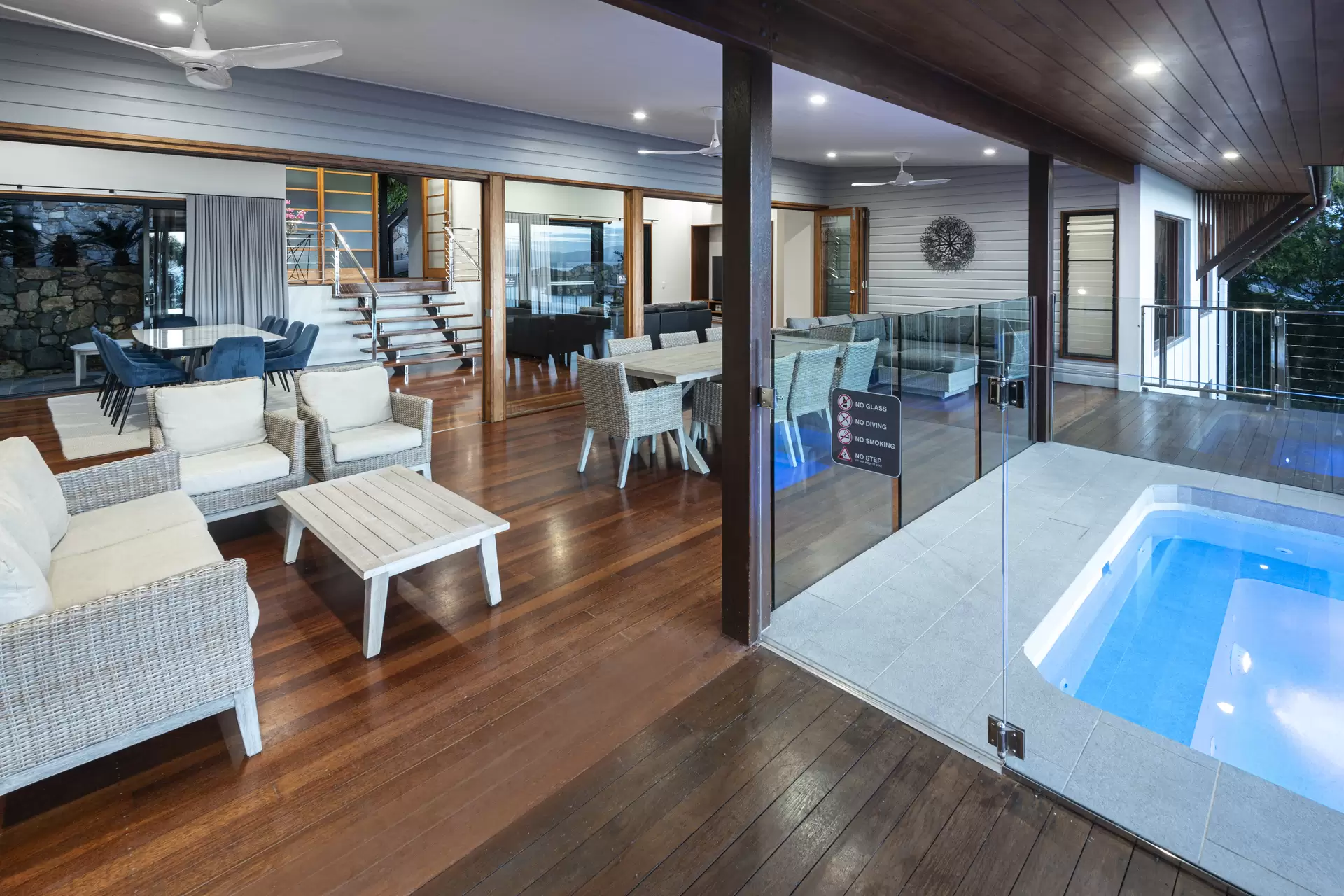 12 Great Northern Highway, Hamilton Island Sold by  - image 1