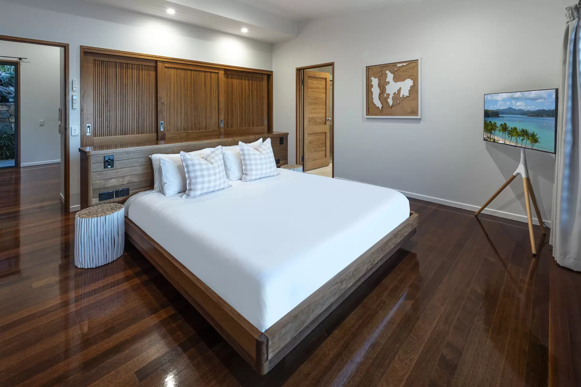 12 Great Northern Highway, Hamilton Island Sold by Queensland Sotheby's International Realty - image 1