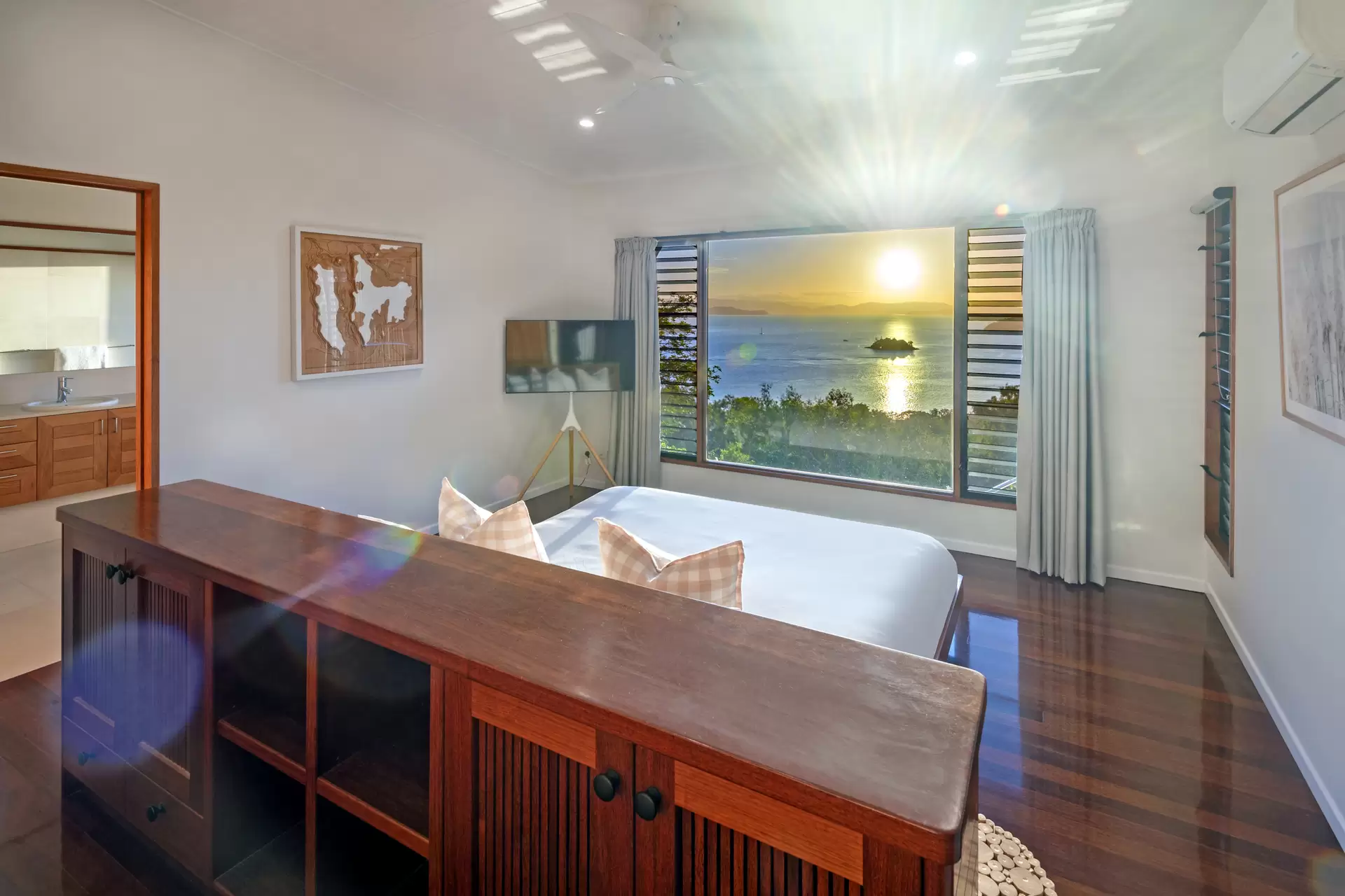 12 Great Northern Highway, Hamilton Island Sold by Queensland Sotheby's International Realty - image 1
