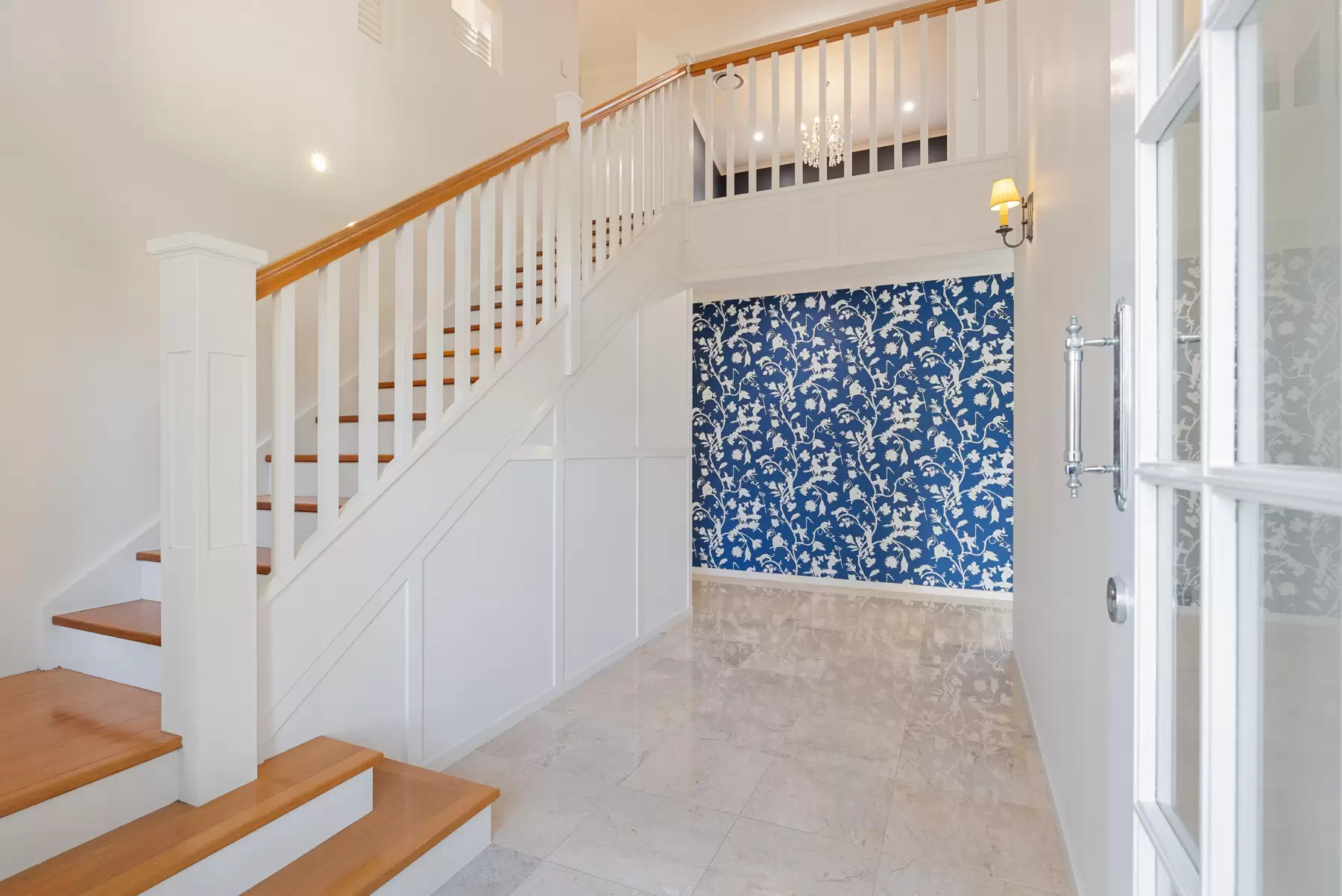 22 Carolena Street, Cleveland Sold by Queensland Sotheby's International Realty - image 1