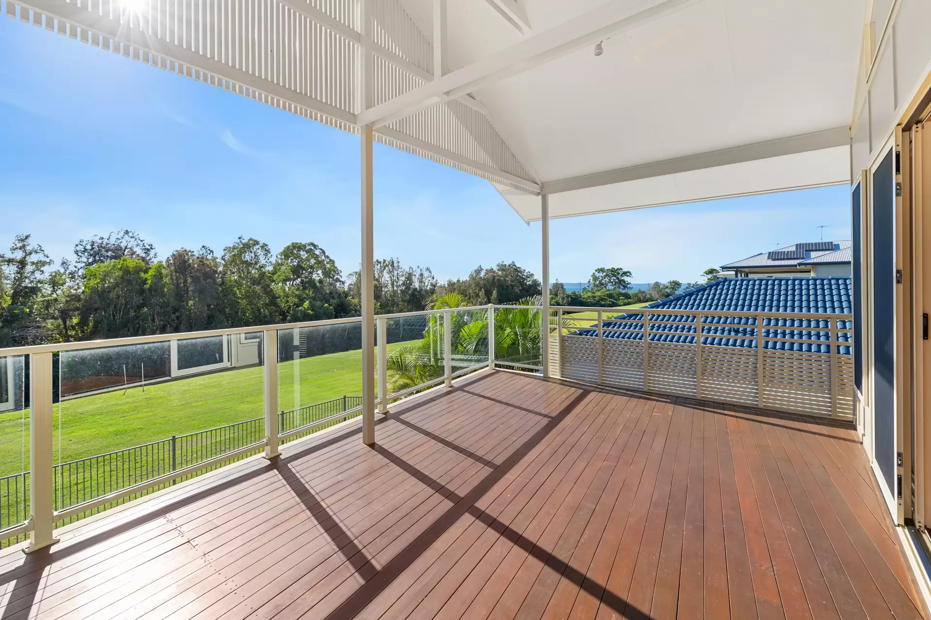 22 Carolena Street, Cleveland Sold by Queensland Sotheby's International Realty - image 1