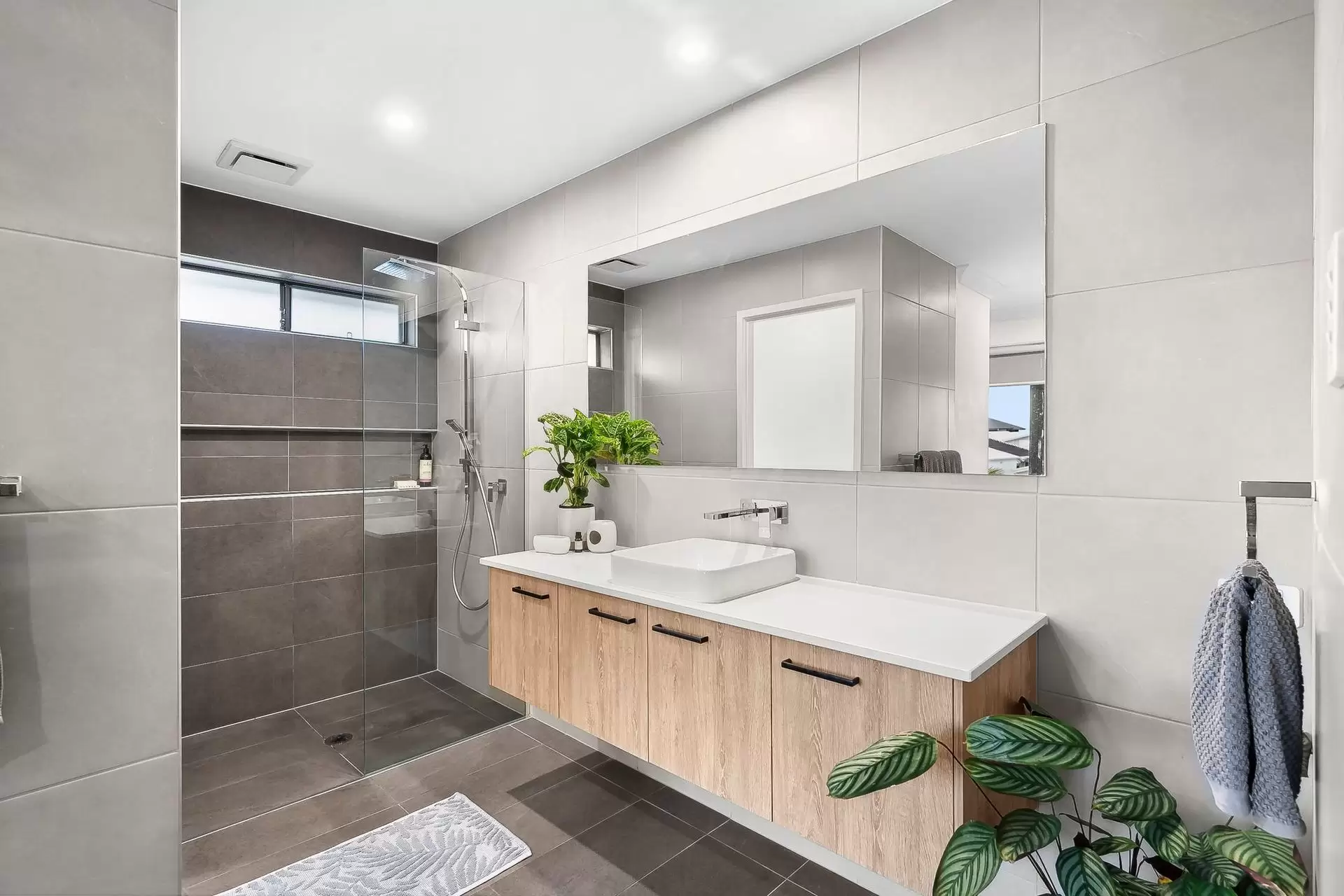 3 Oasis Street, Peregian Beach Sold by  - image 1